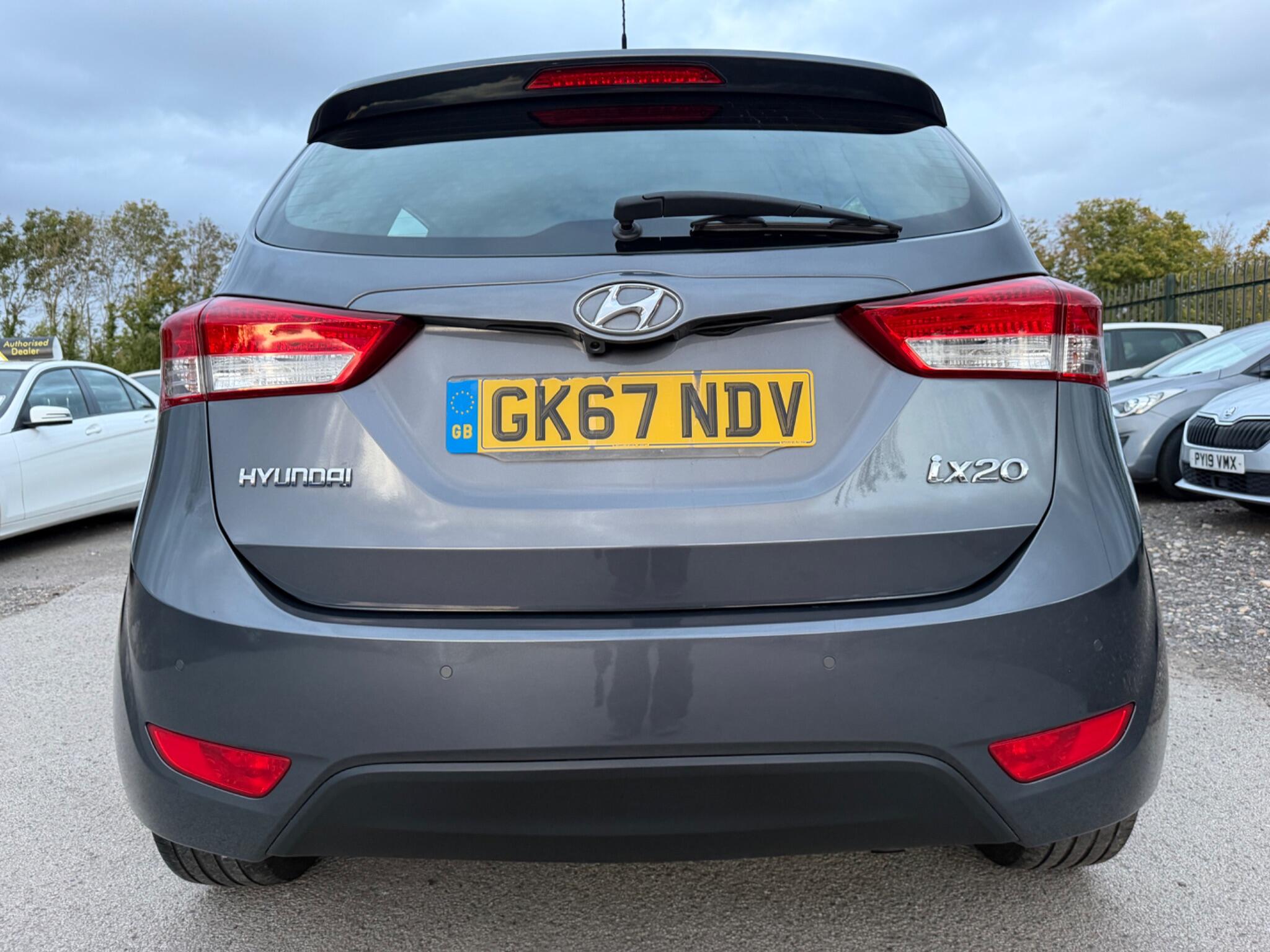 Hyundai Ix20 view 15
