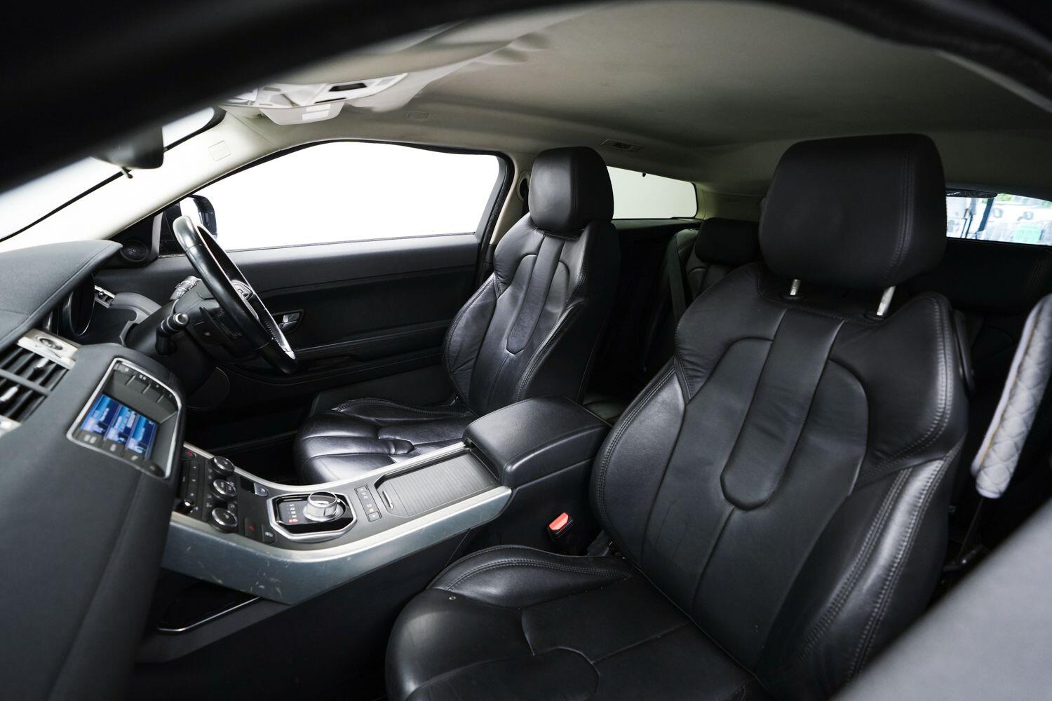 Land Rover Range Rover Evoque view 20