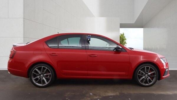 Skoda Octavia view 5