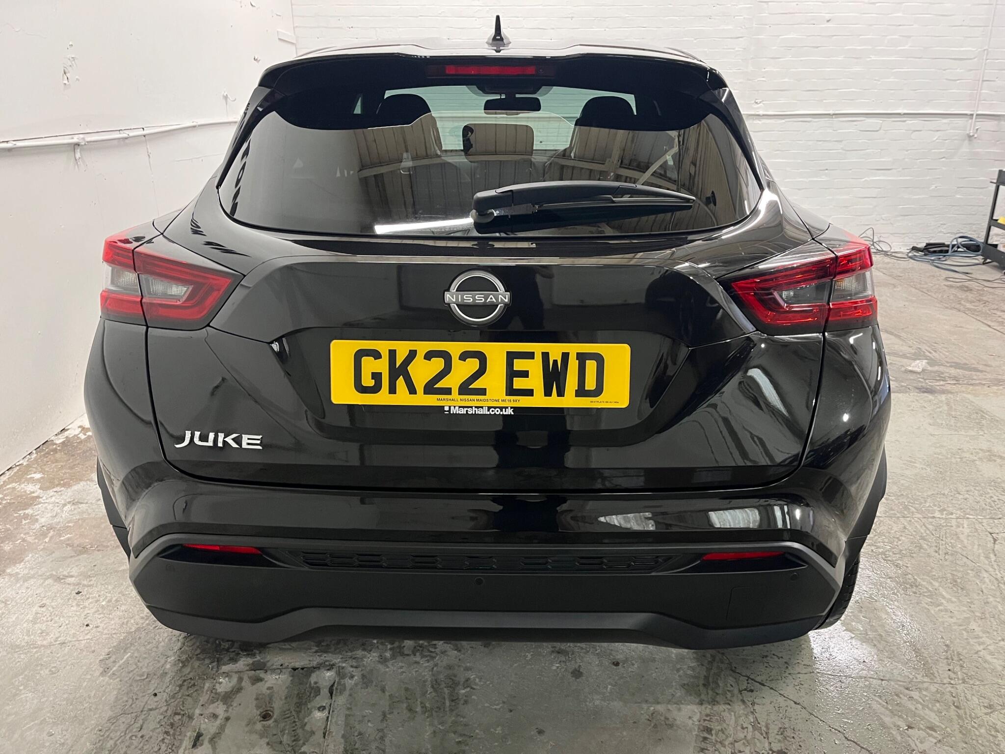 2022 Nissan Juke 1.0 DIG-T Tekna Euro 6 (s/s) 5dr • 30,000 miles image 4