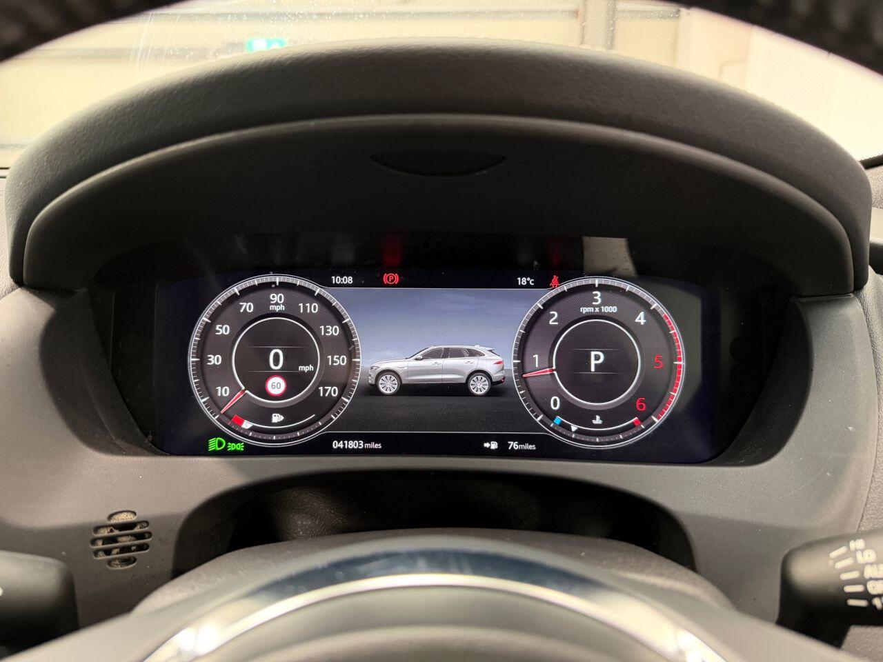 Jaguar F-Pace view 25