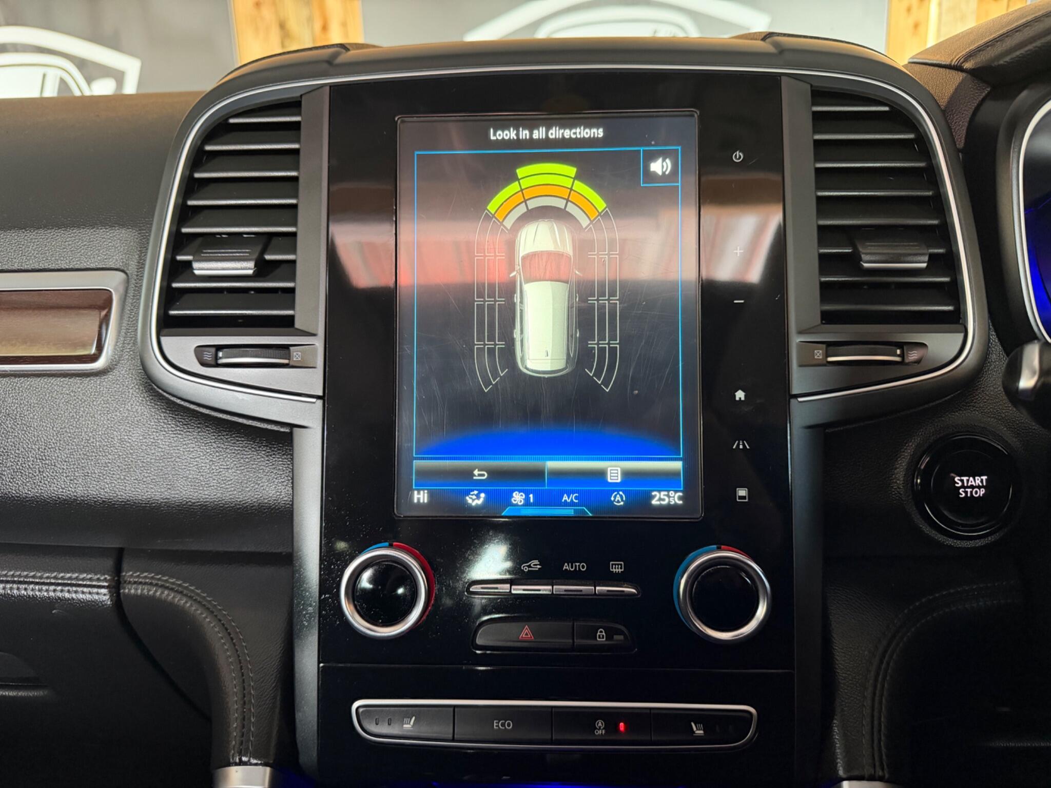 Renault Koleos view 36