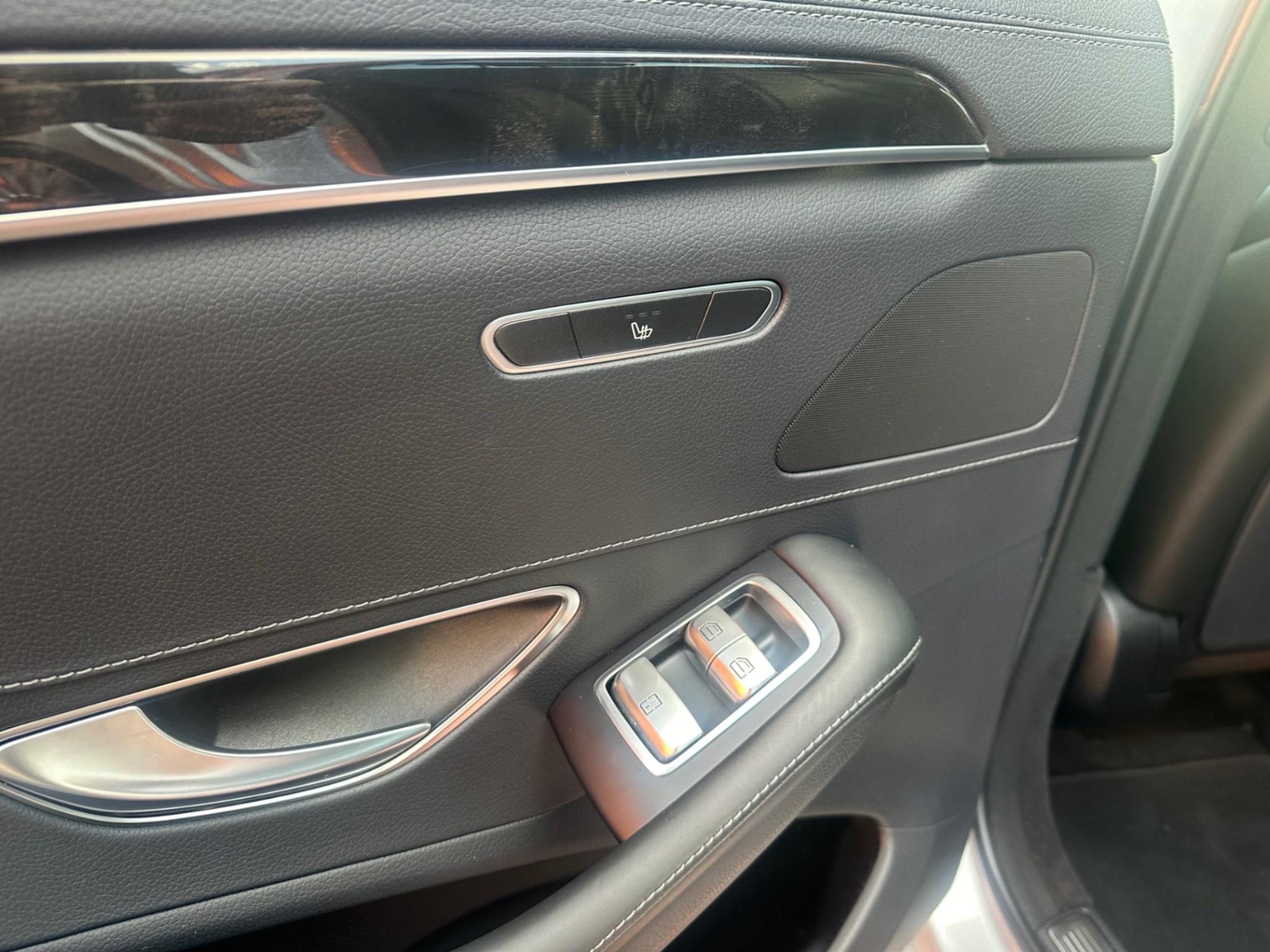 Mercedes-Benz S Class view 14