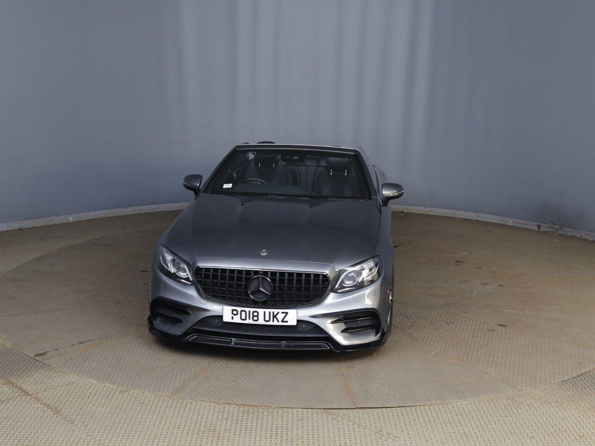 Mercedes-Benz E-Class view 19