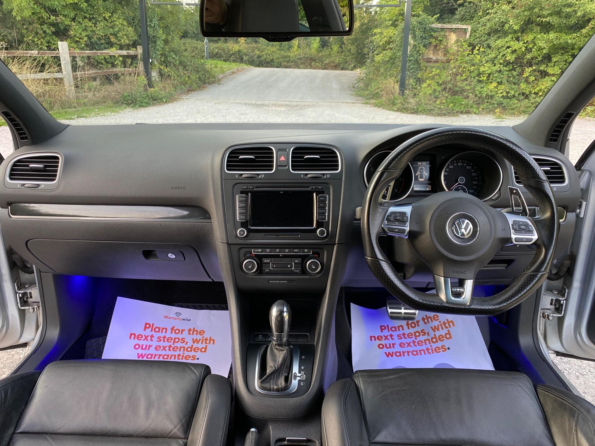 Volkswagen Golf view 19