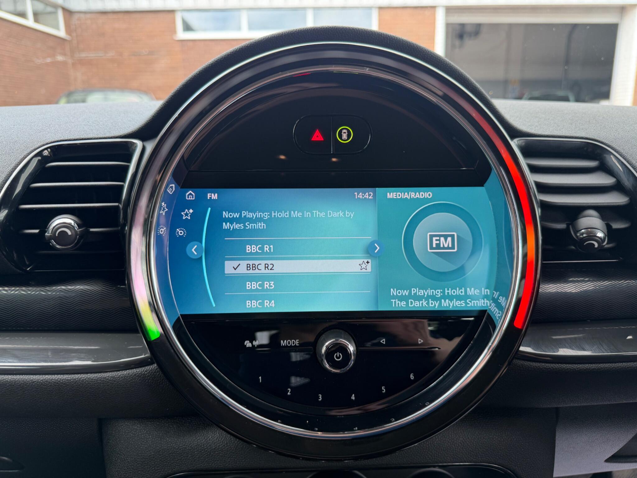 Mini Clubman view 82