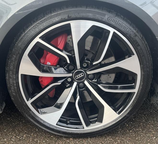 2018 Audi RS4 Avant image 27