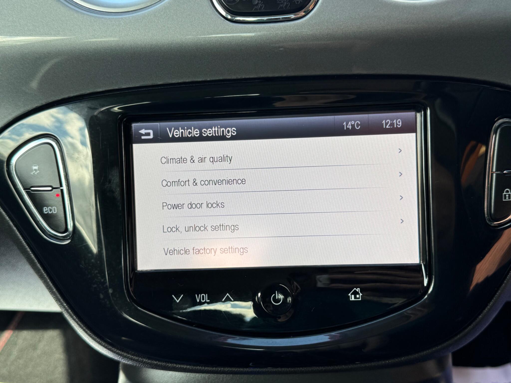 Vauxhall Adam view 24