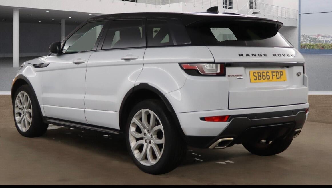 2016 Land Rover Range Rover Evoque 2.0 TD4 HSE Dynamic 4WD Euro 6 (s/s) 5dr • 76,500 miles image 4