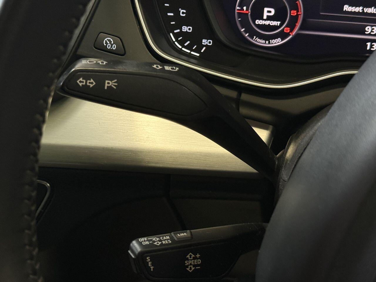 Audi Q5 view 40