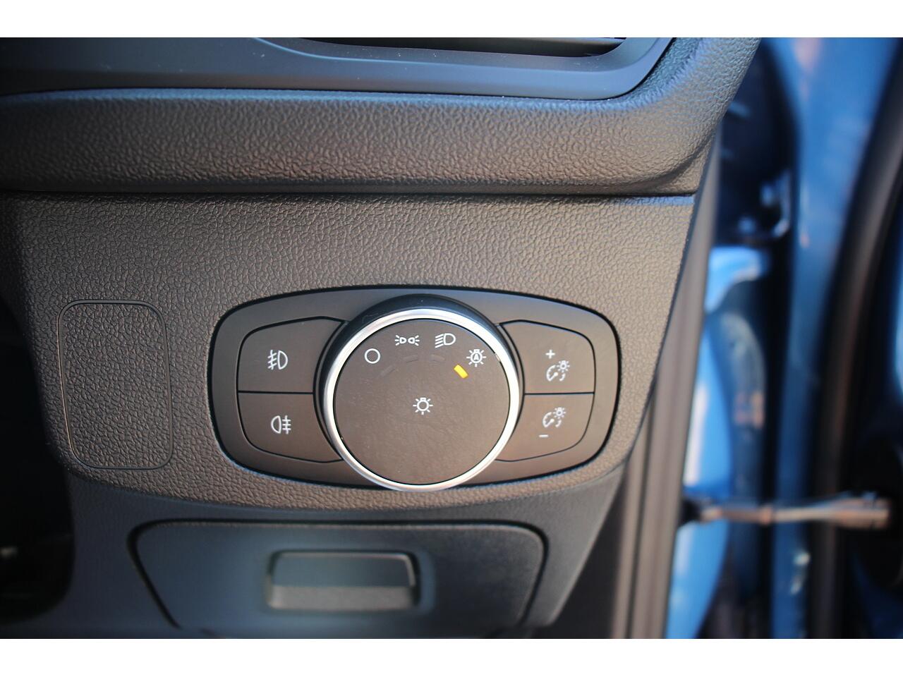 Ford Focus view 37