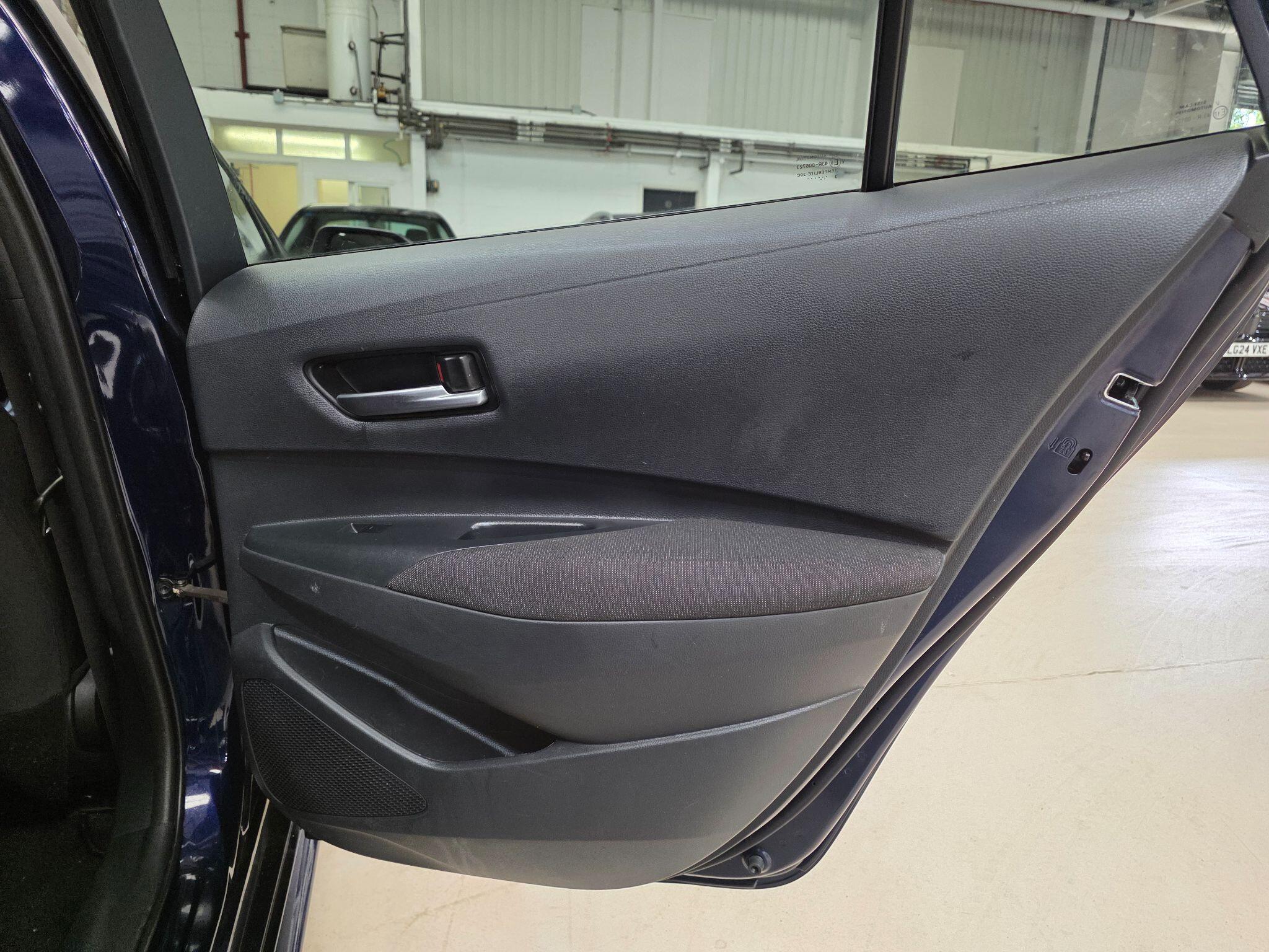 Suzuki Swace view 19