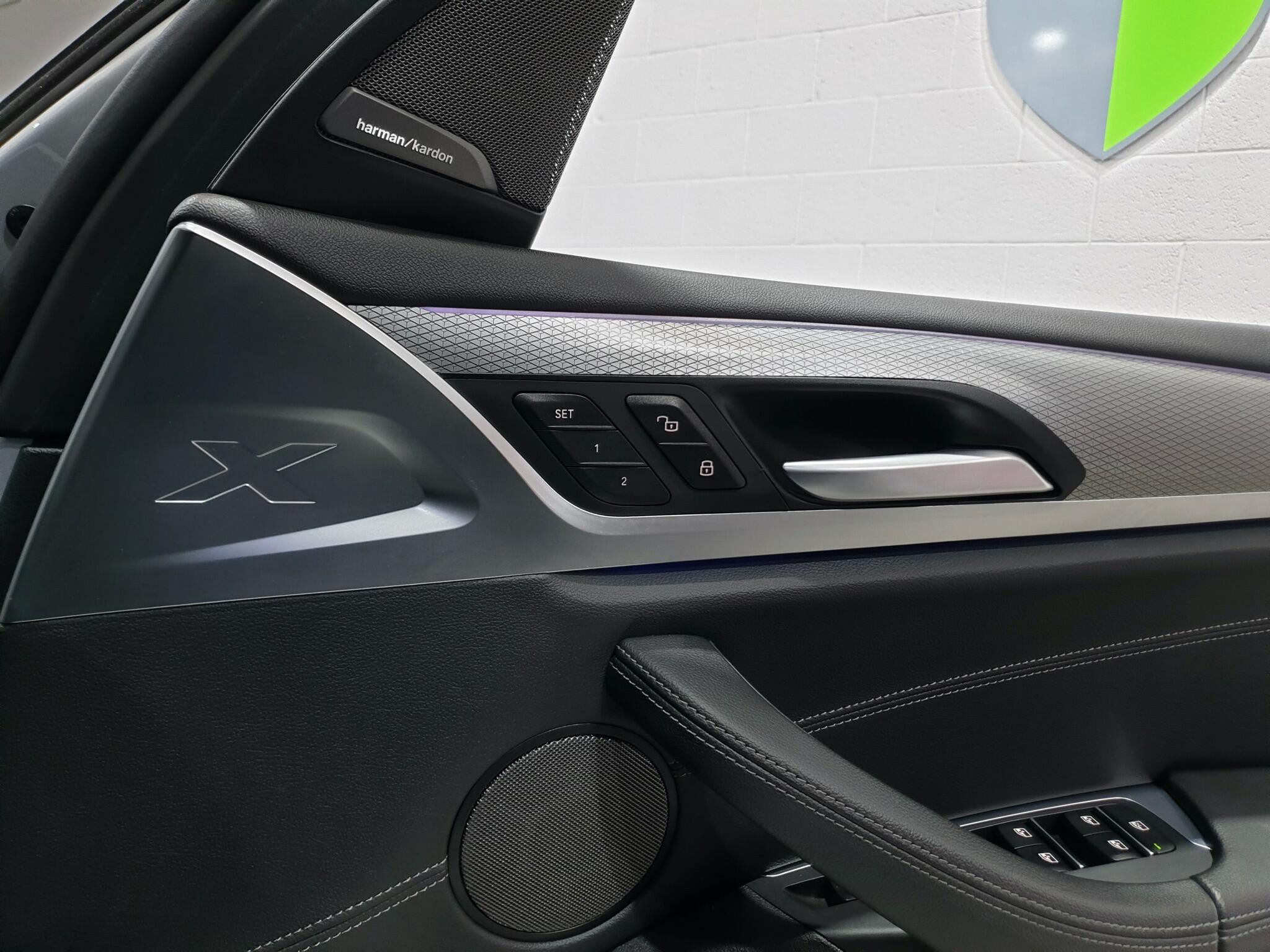 BMW X3 view 64