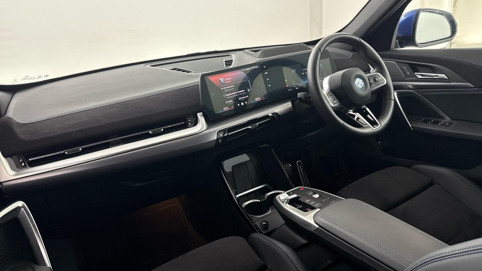 BMW iX1 view 7