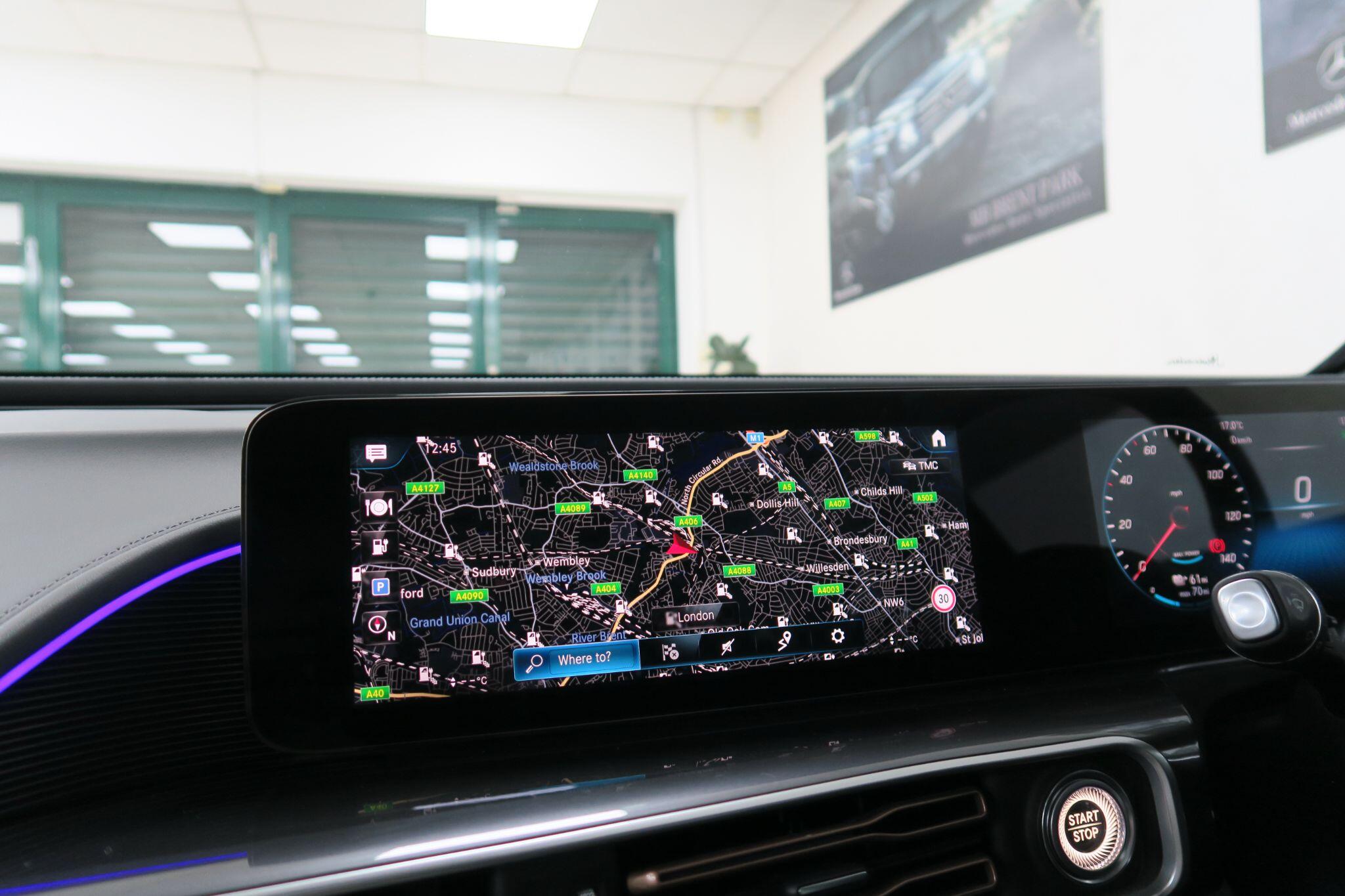 Mercedes-Benz Eqc view 14