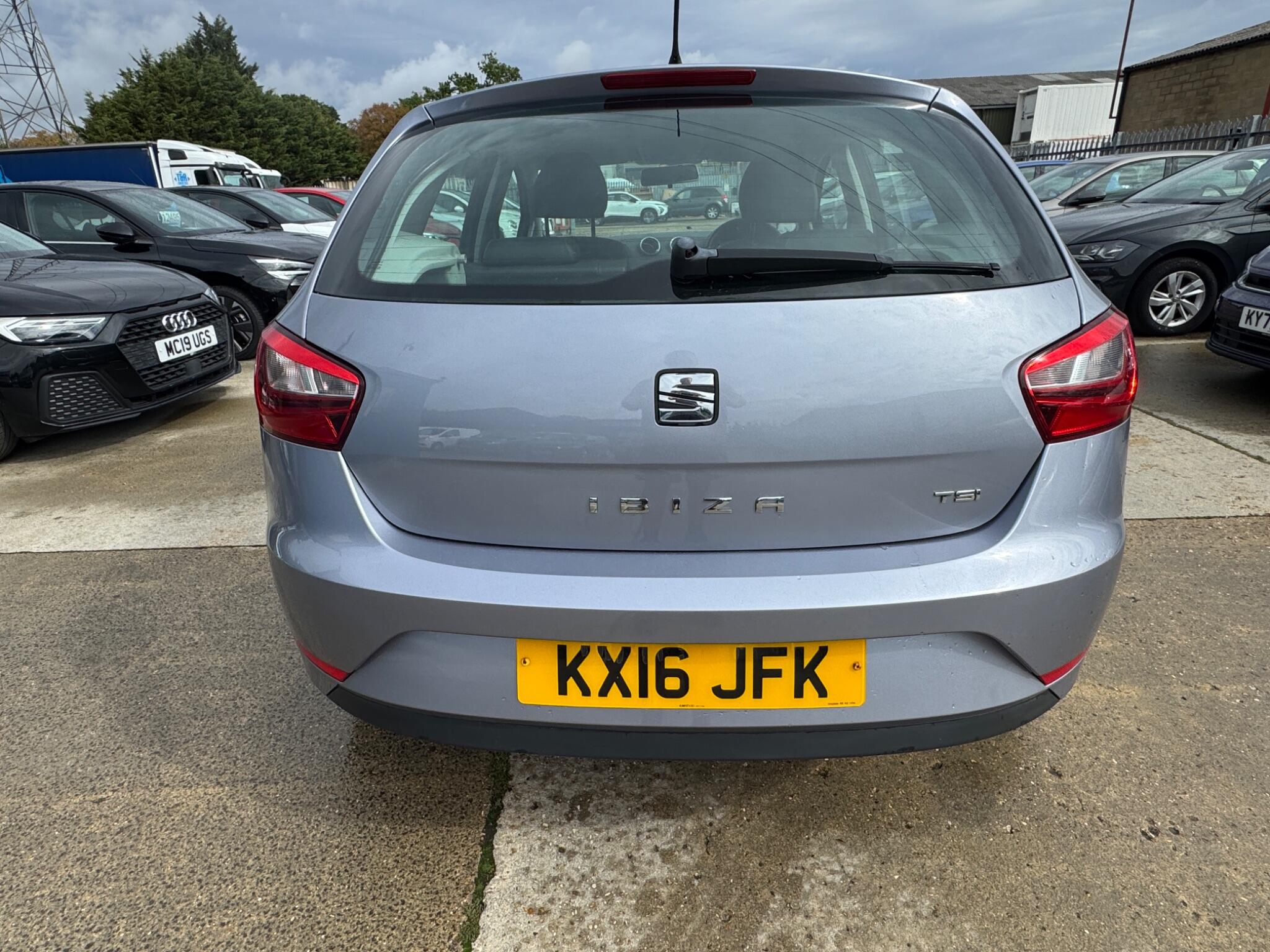 Seat Ibiza view 11