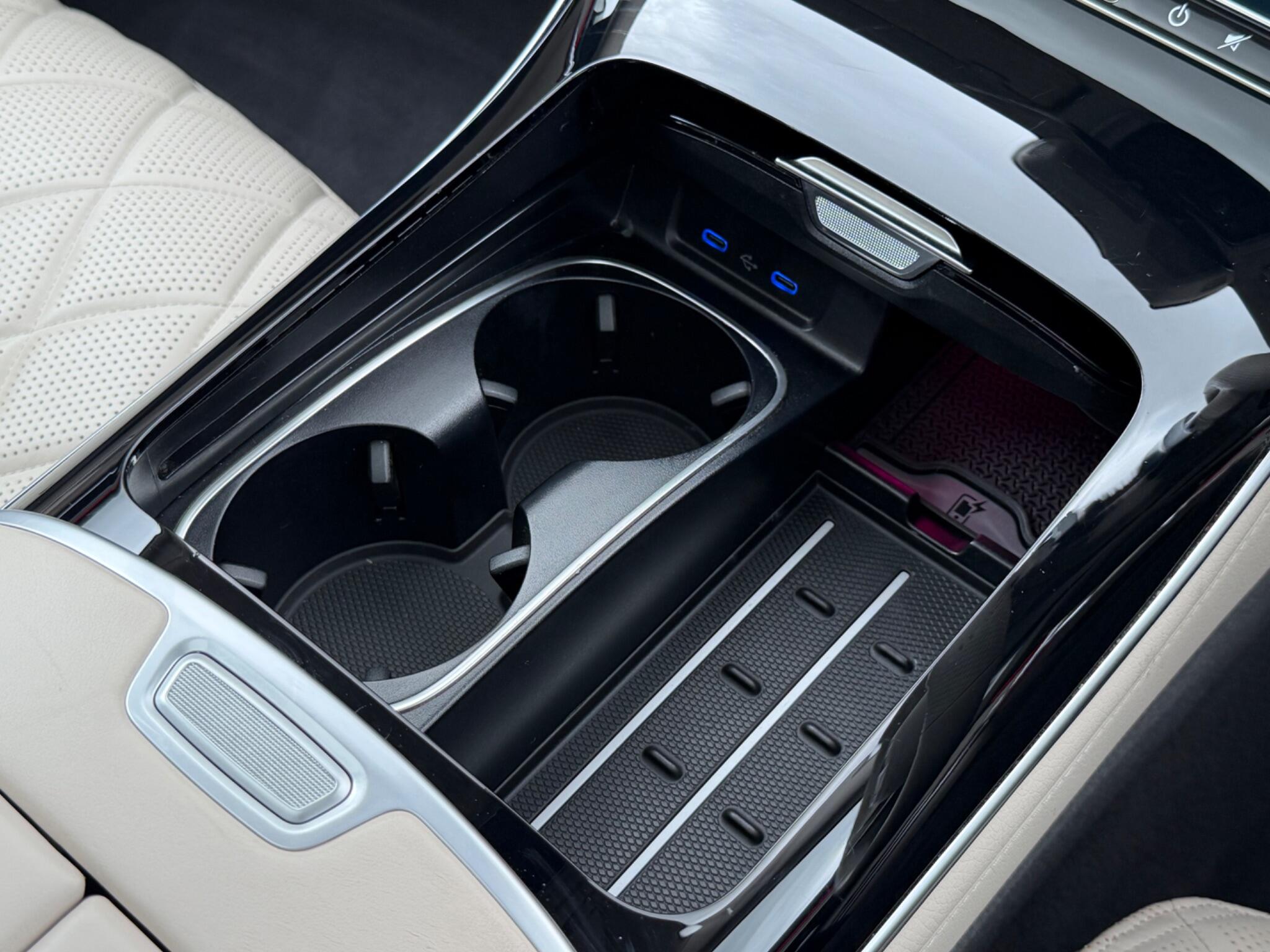 Mercedes-Benz S-Class view 43