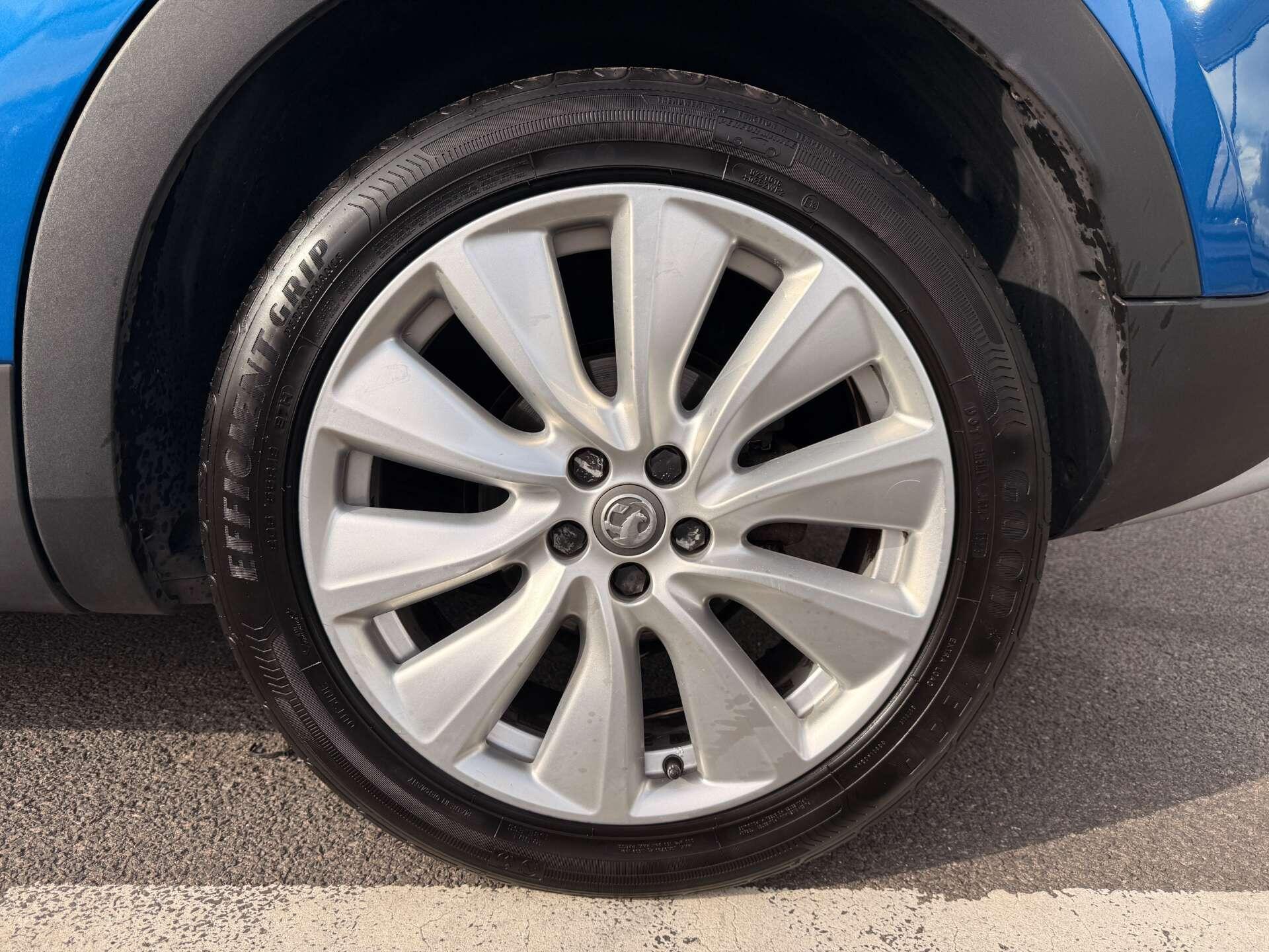 Vauxhall Grandland X view 39