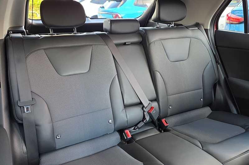 Kia Niro view 23