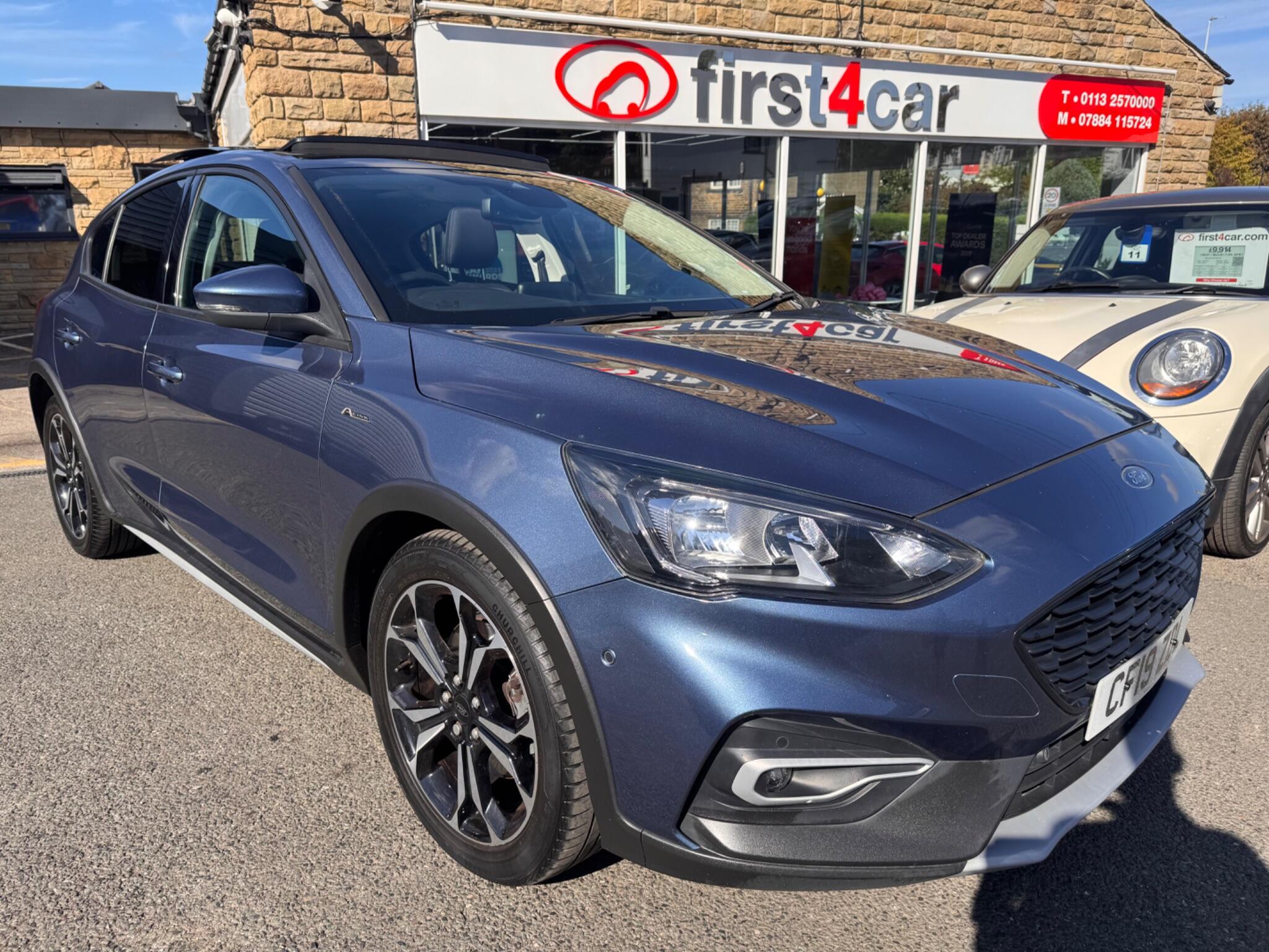 2019 Ford Focus in Blue for sale