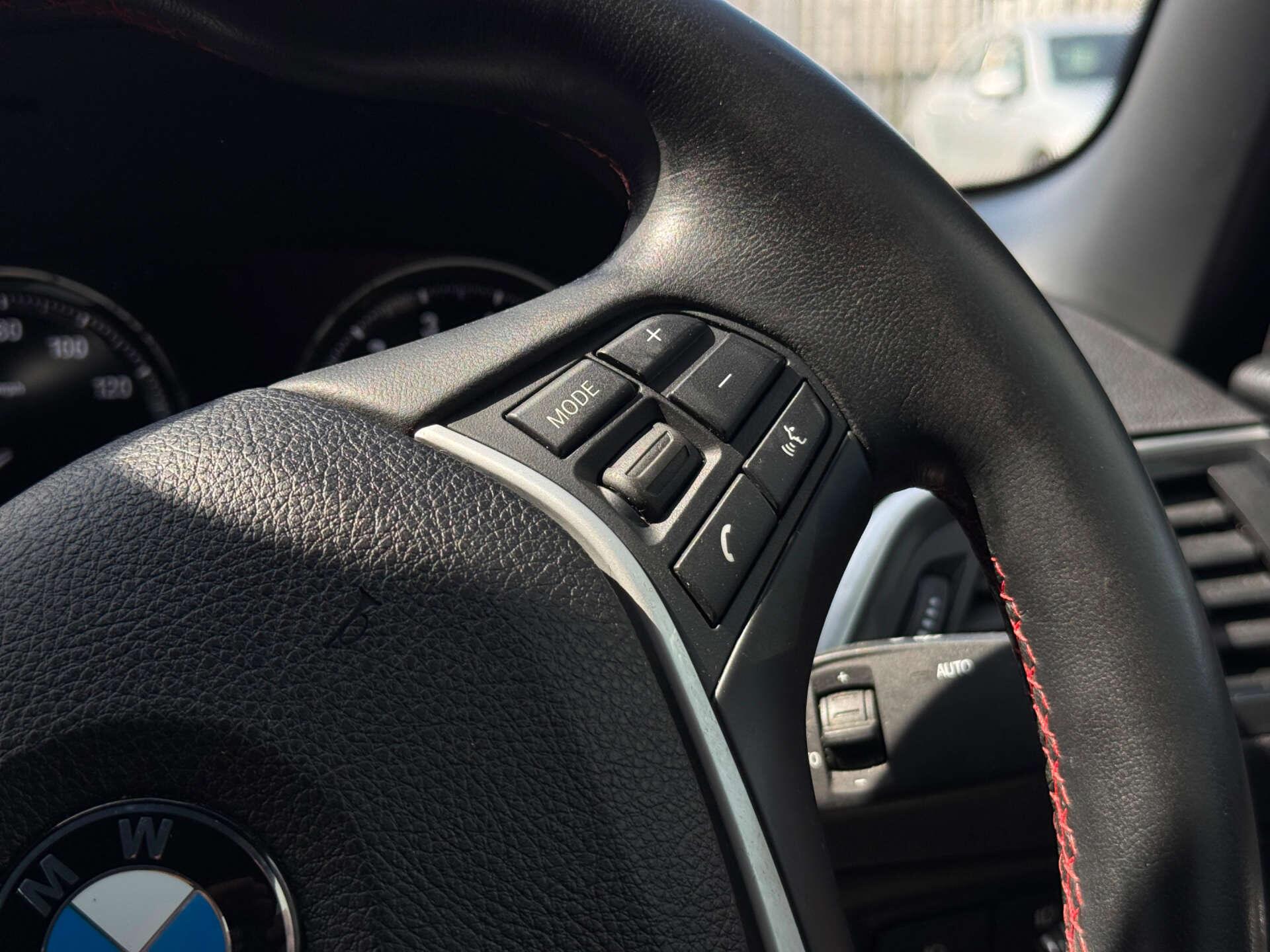 BMW 2 Series view 41