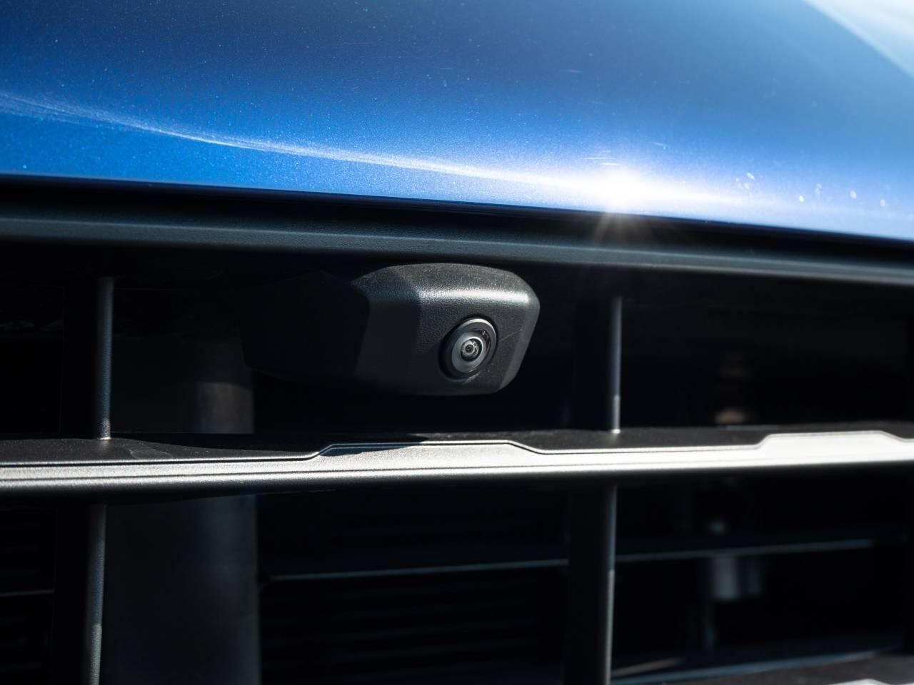 Porsche Macan view 17