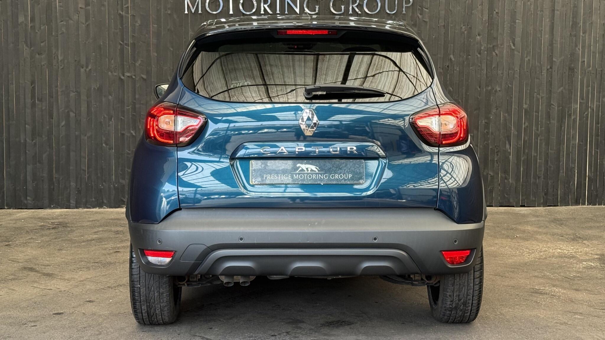 Renault Captur view 25