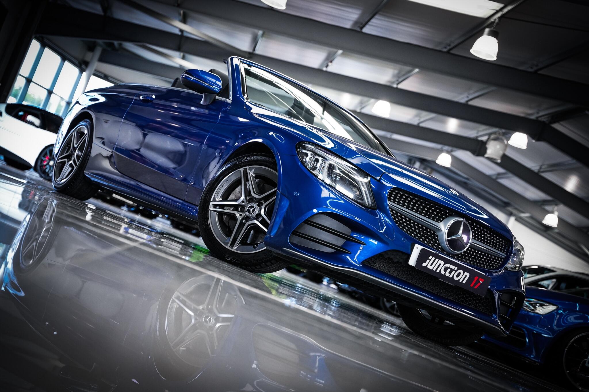 Mercedes-Benz C-Class view 8