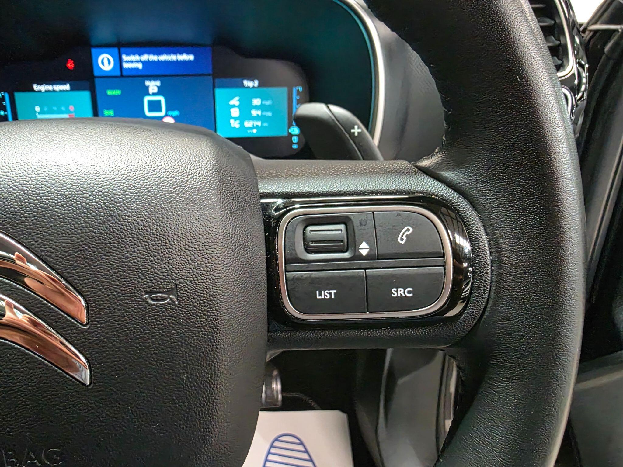 Citroen C5 Aircross view 18