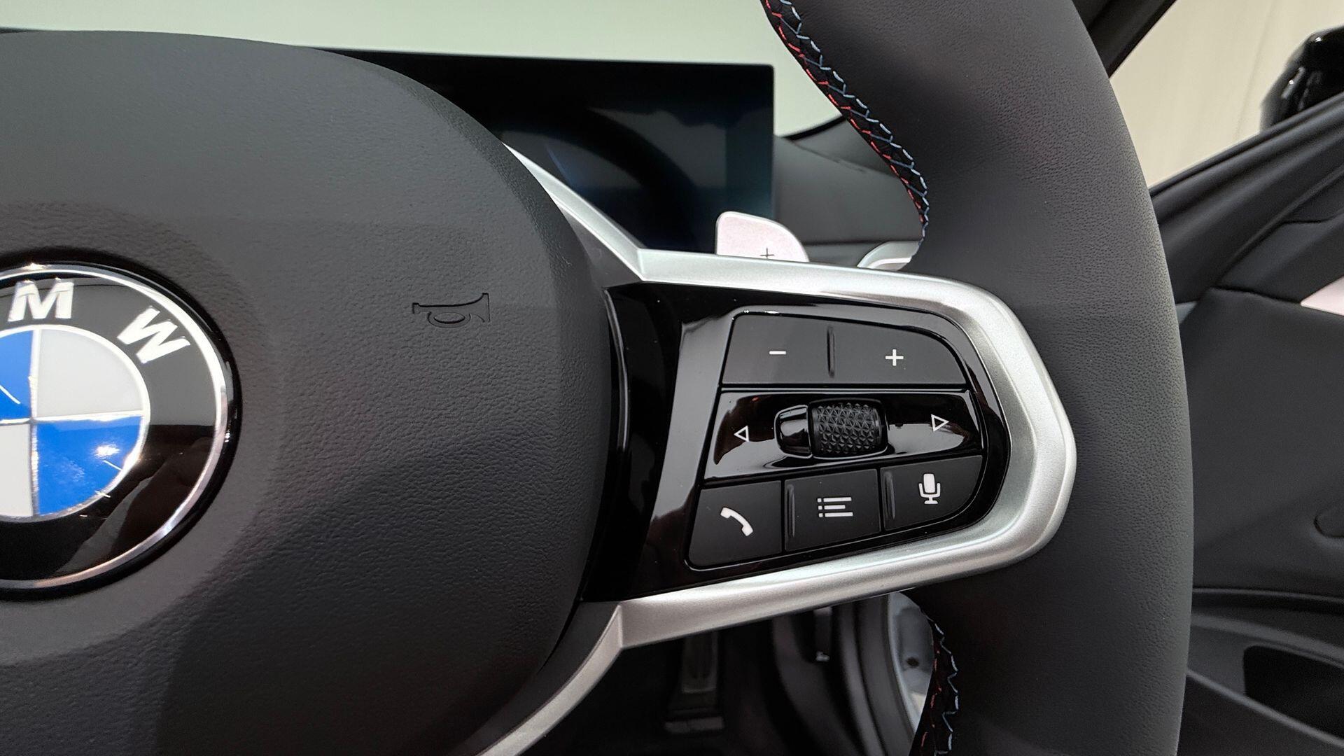 BMW 4 Series view 18