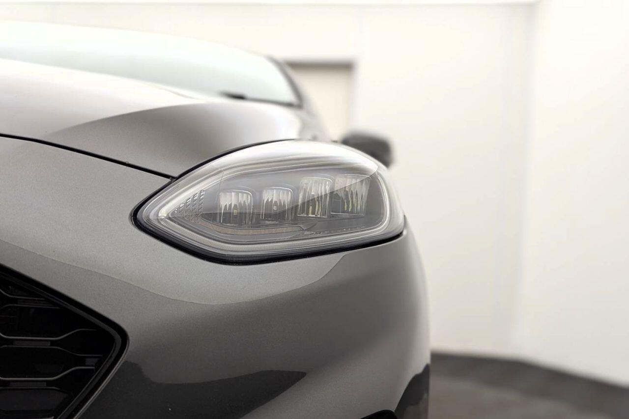 Ford Fiesta view 43