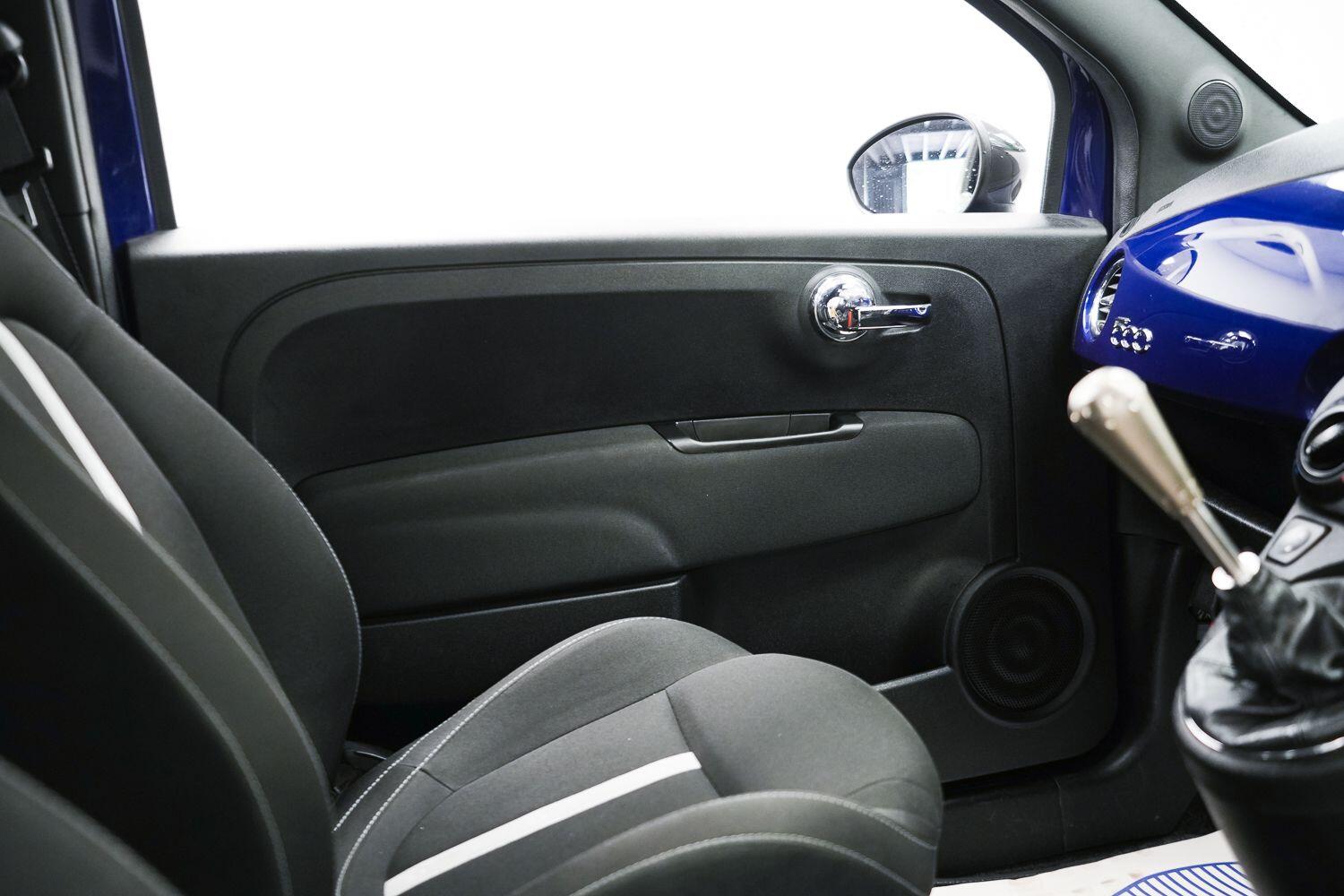 Abarth 595 view 15