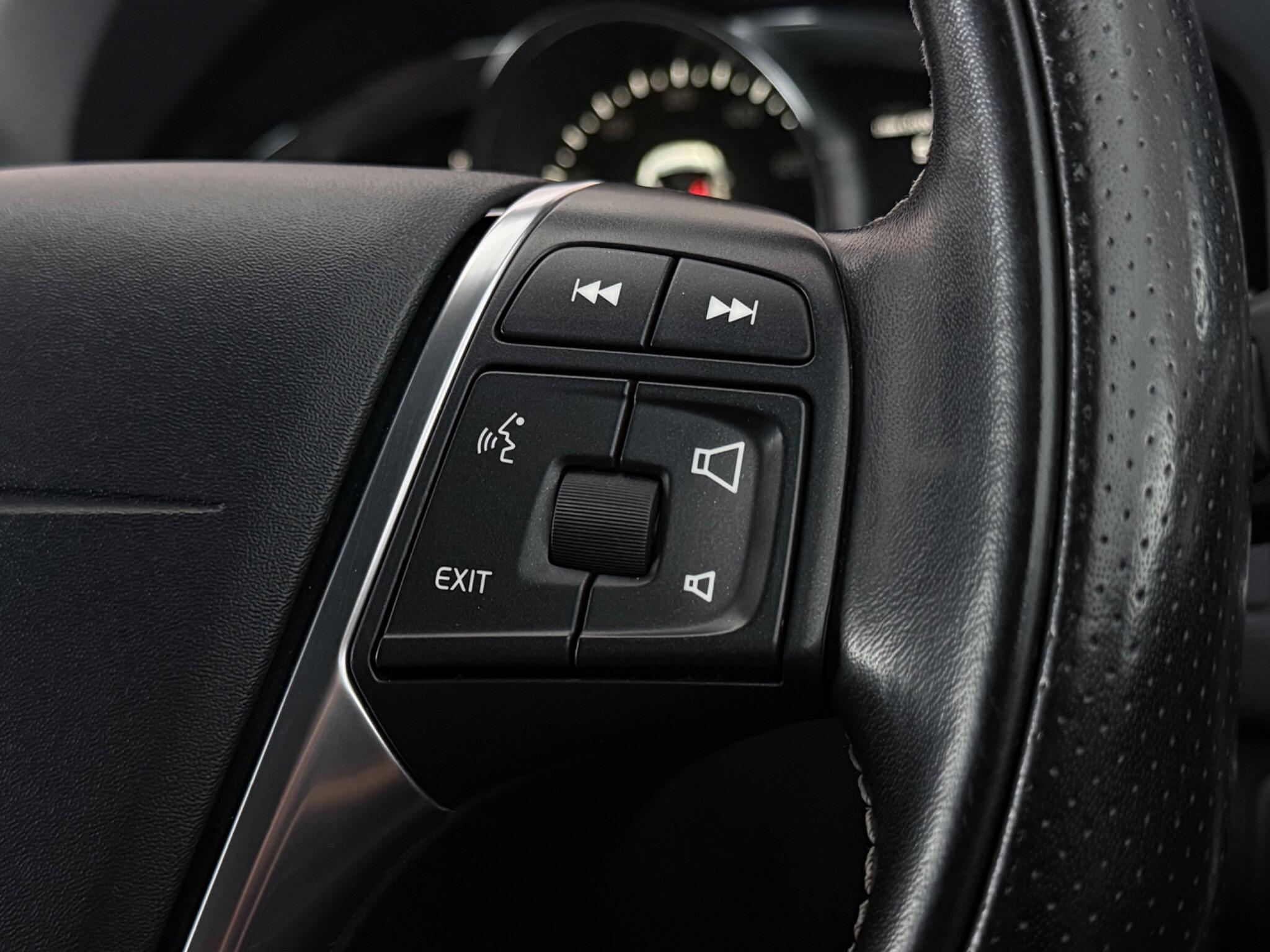 Volvo XC60 view 19