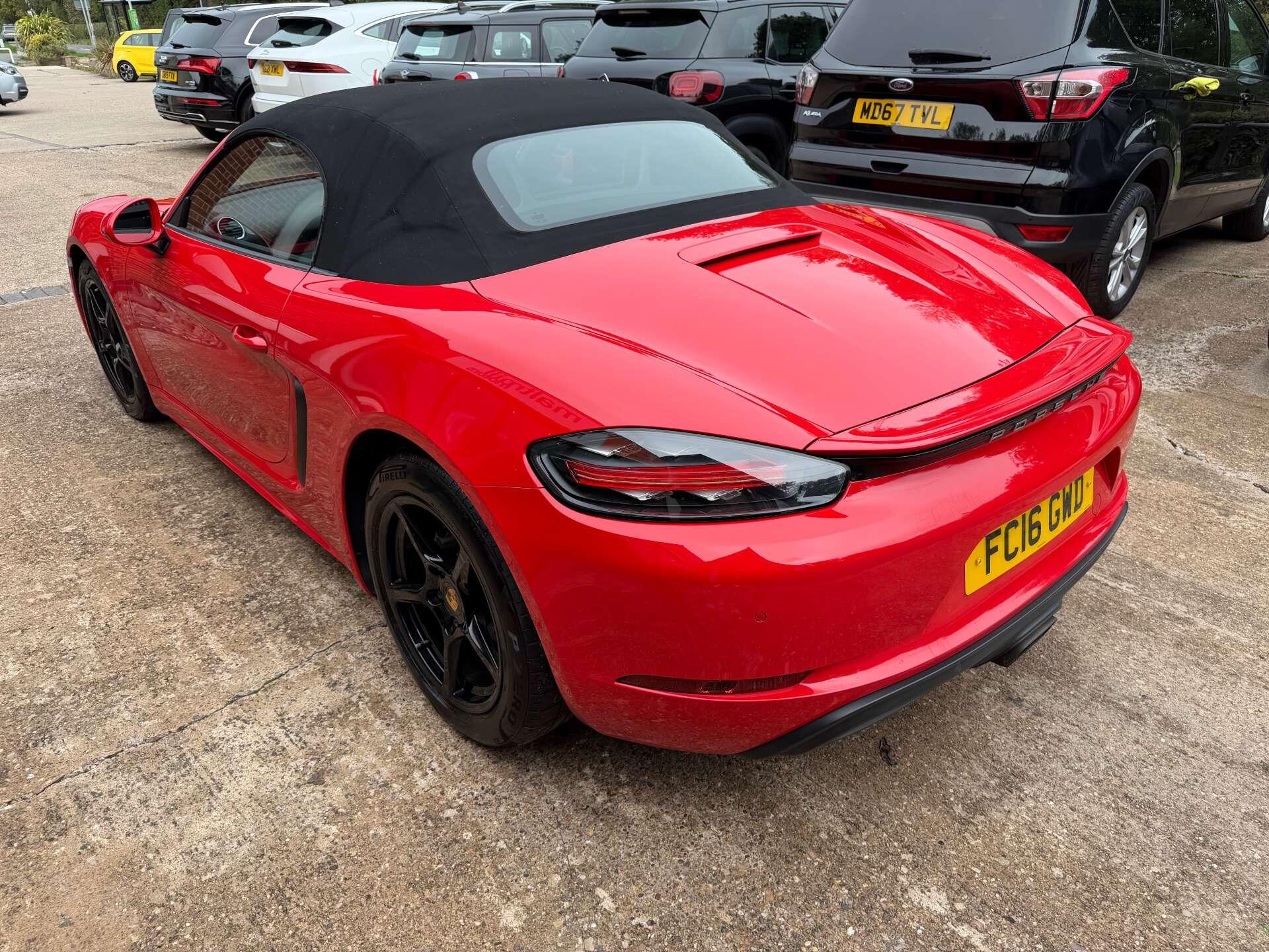Porsche Boxster view 12