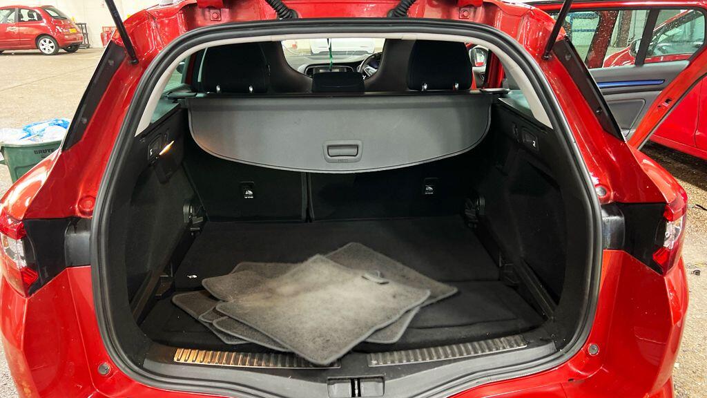 Renault Megane view 14
