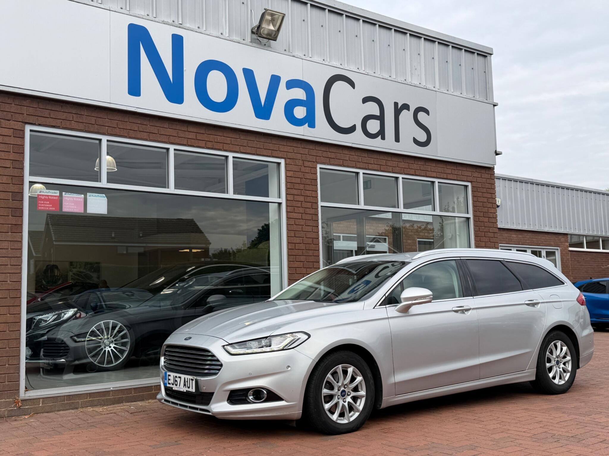 Ford Mondeo view 85