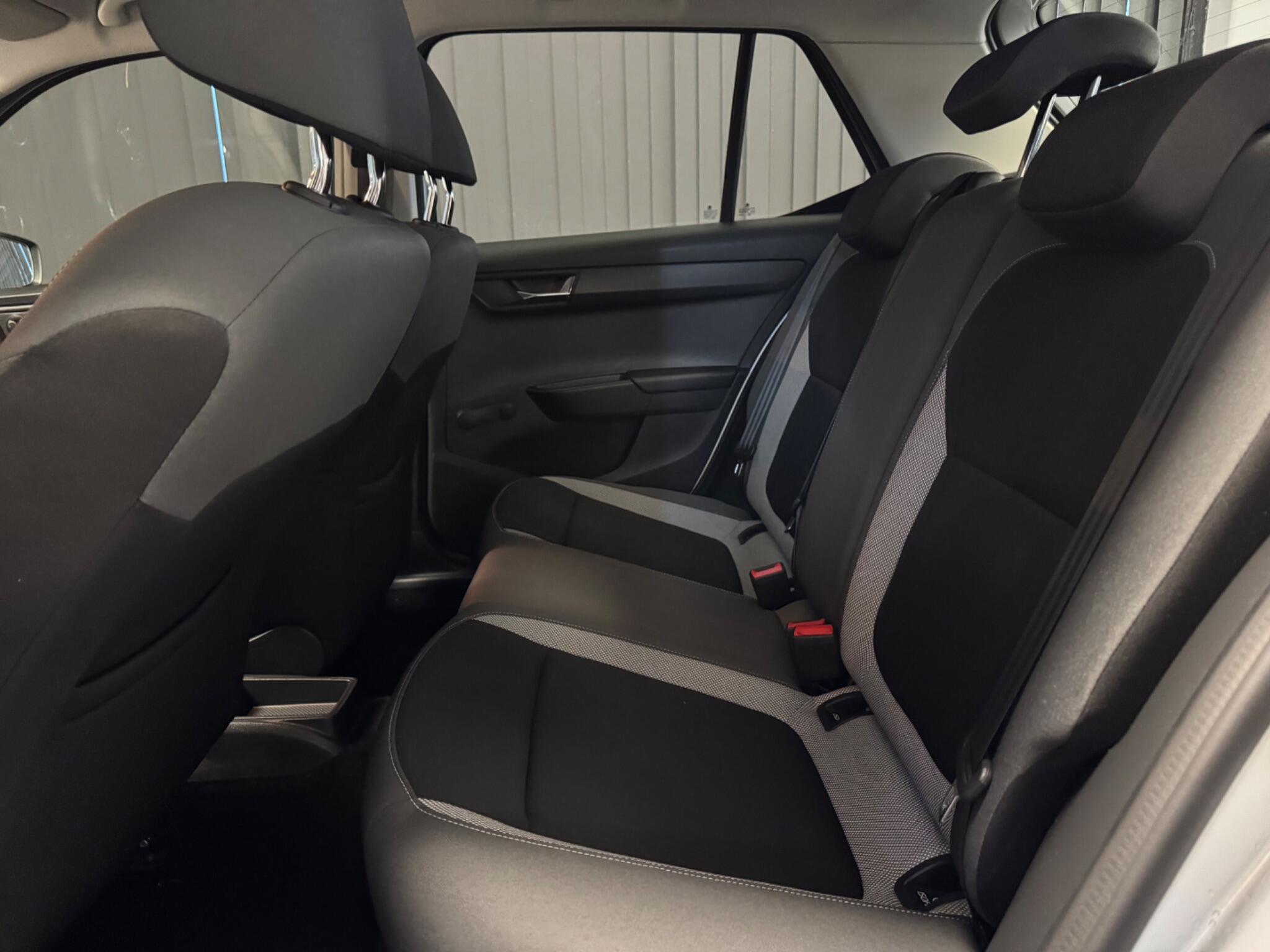 2016 Skoda Fabia 1.2 TSI SE Euro 6 (s/s) 5dr • 33,000 miles image 22