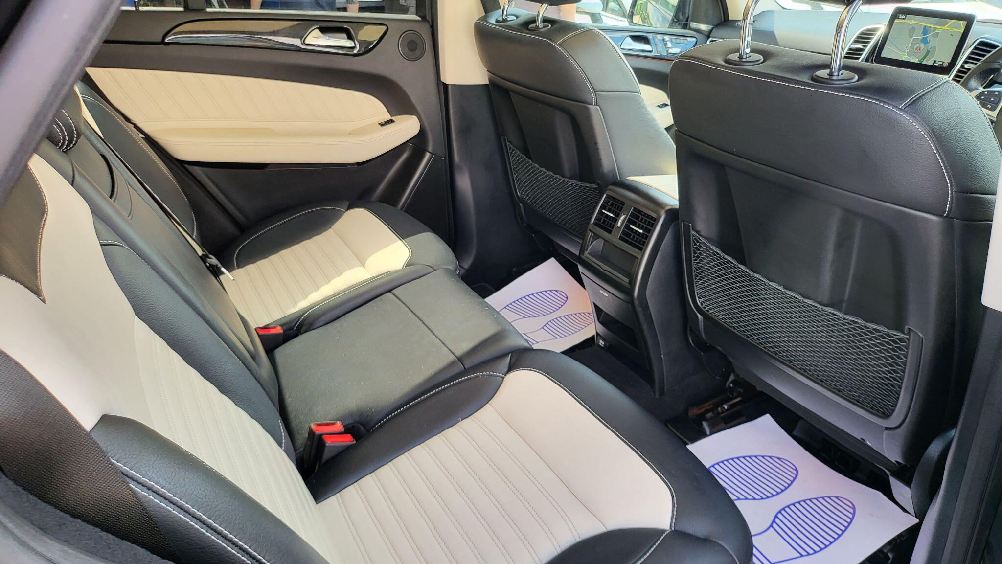 Mercedes-Benz Gle view 18