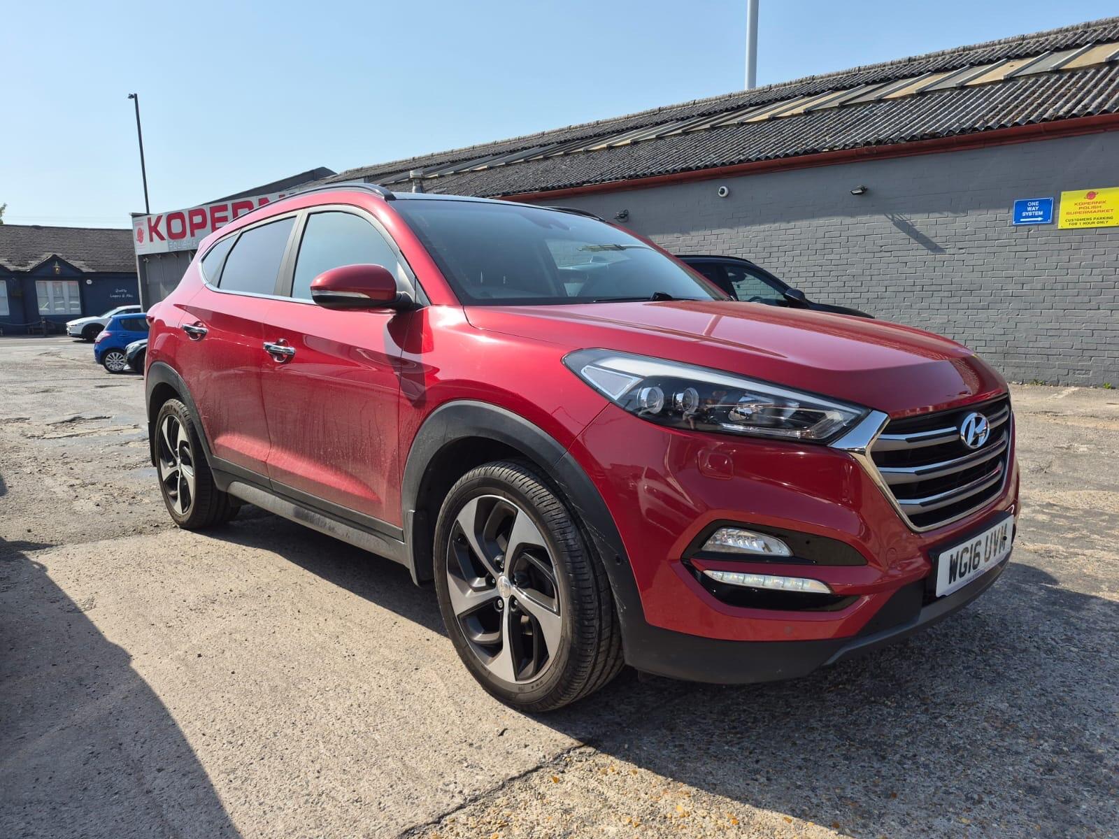 Hyundai Tucson view 2