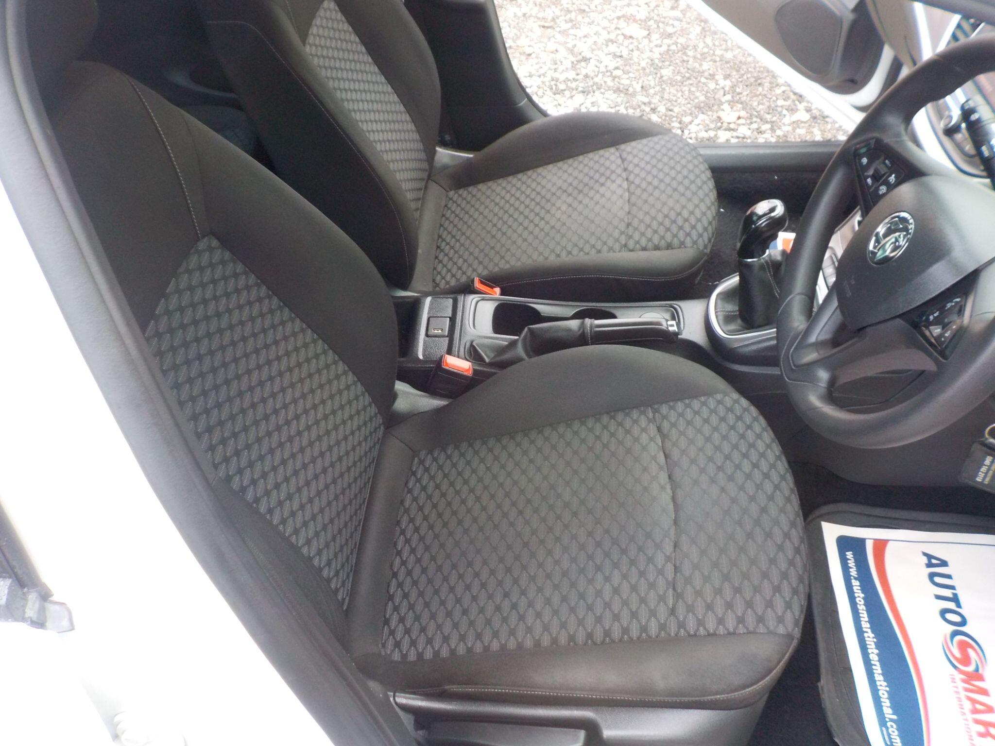 Vauxhall Astra 1.5 Turbo D SE Sports Tourer Euro 6 (s/s) 5dr