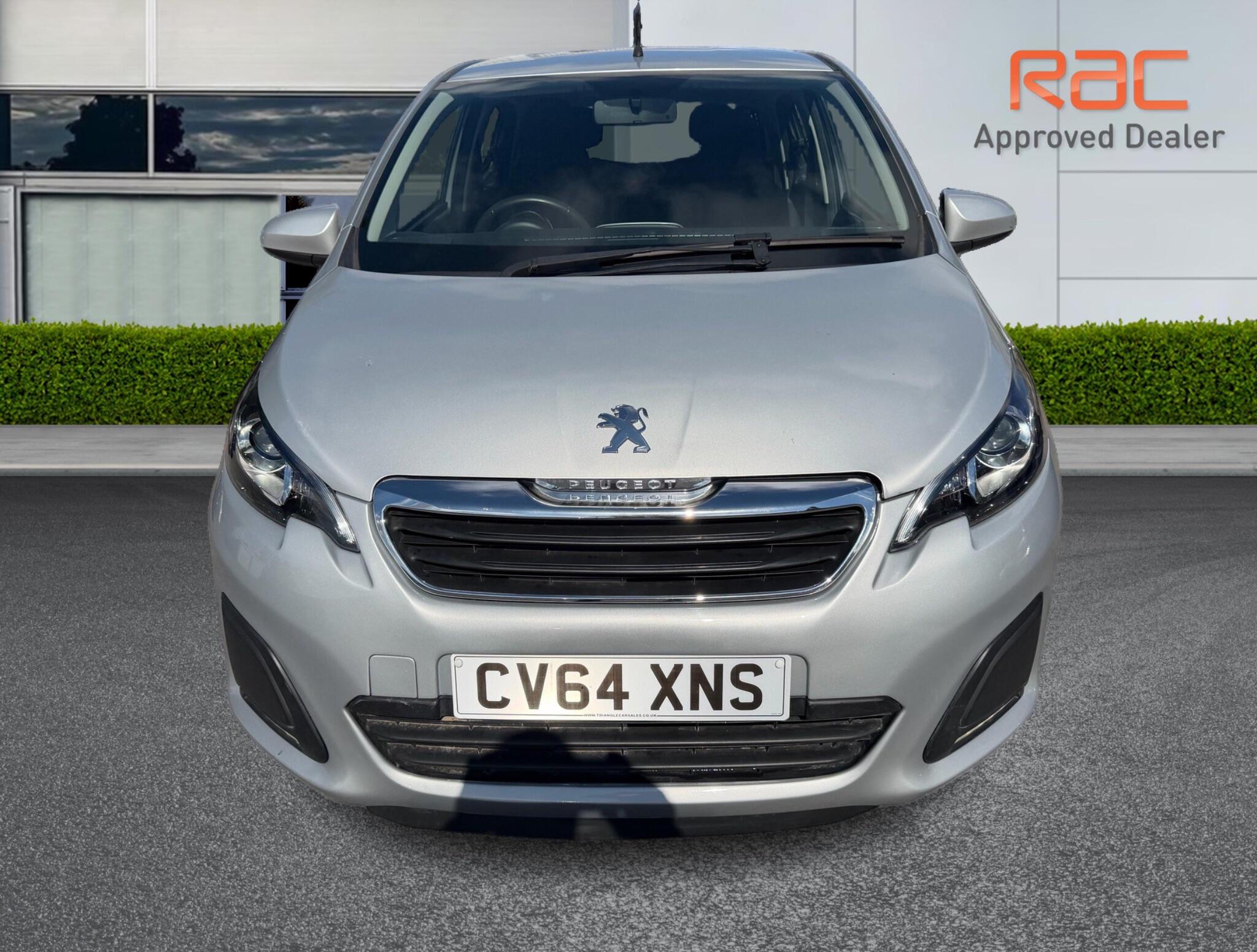 Peugeot 108 view 5
