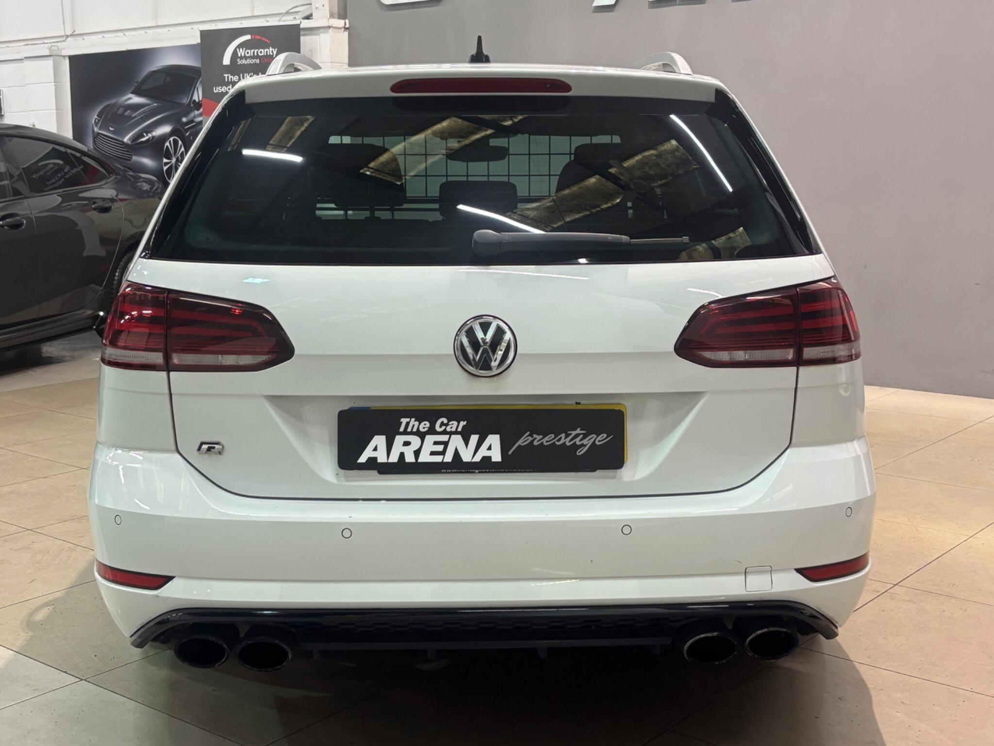 Volkswagen Golf view 20