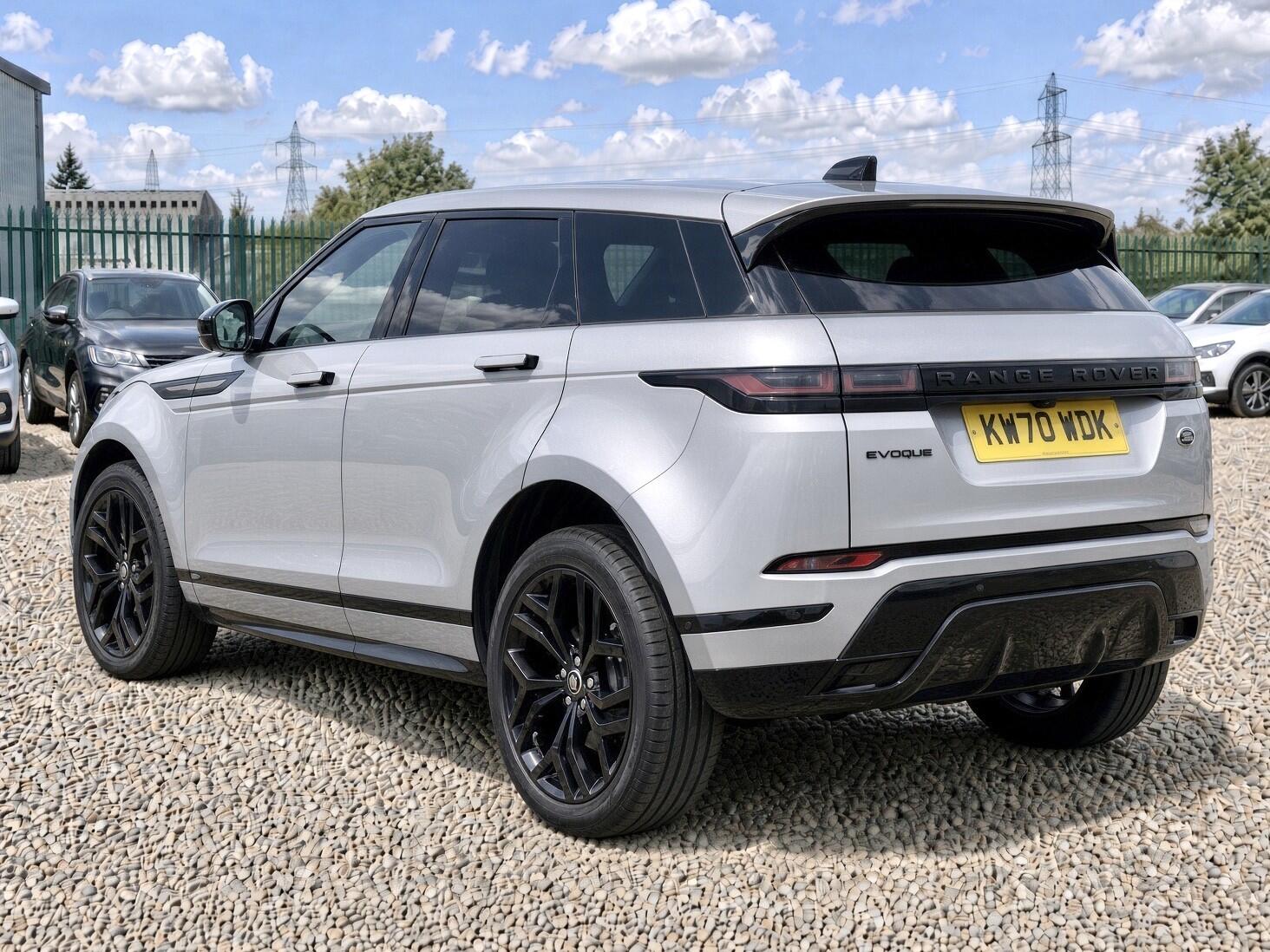 Land Rover Range Rover Evoque view 4