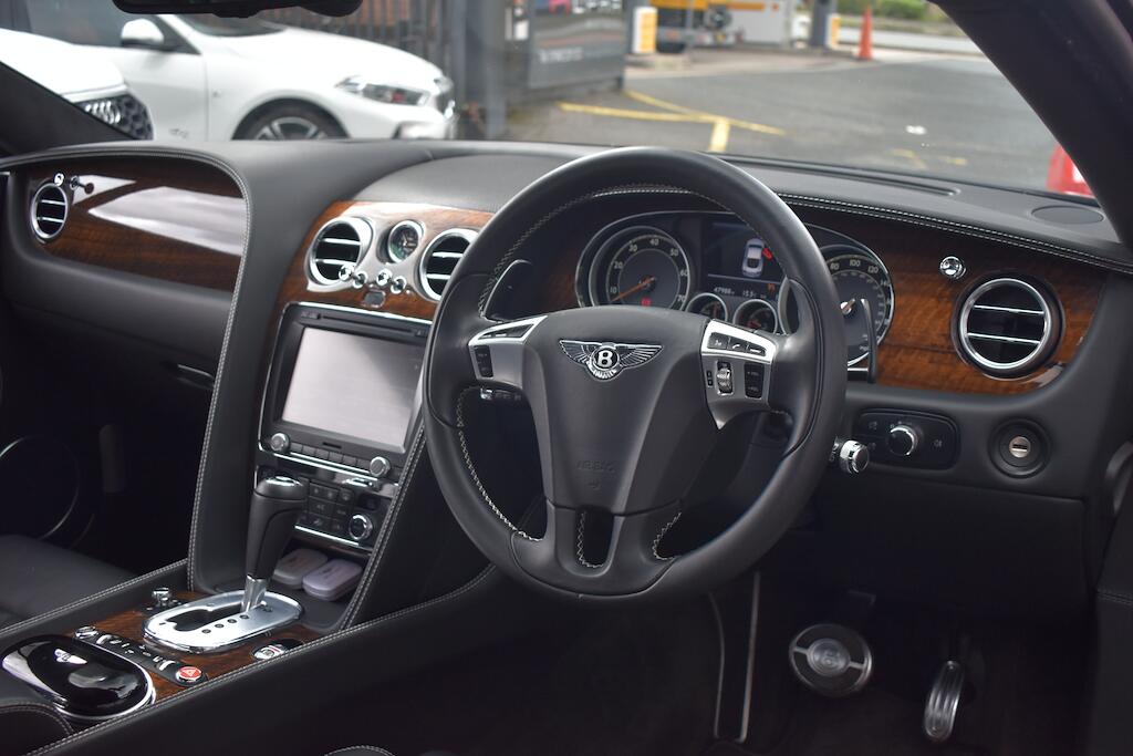 Bentley Continental view 10