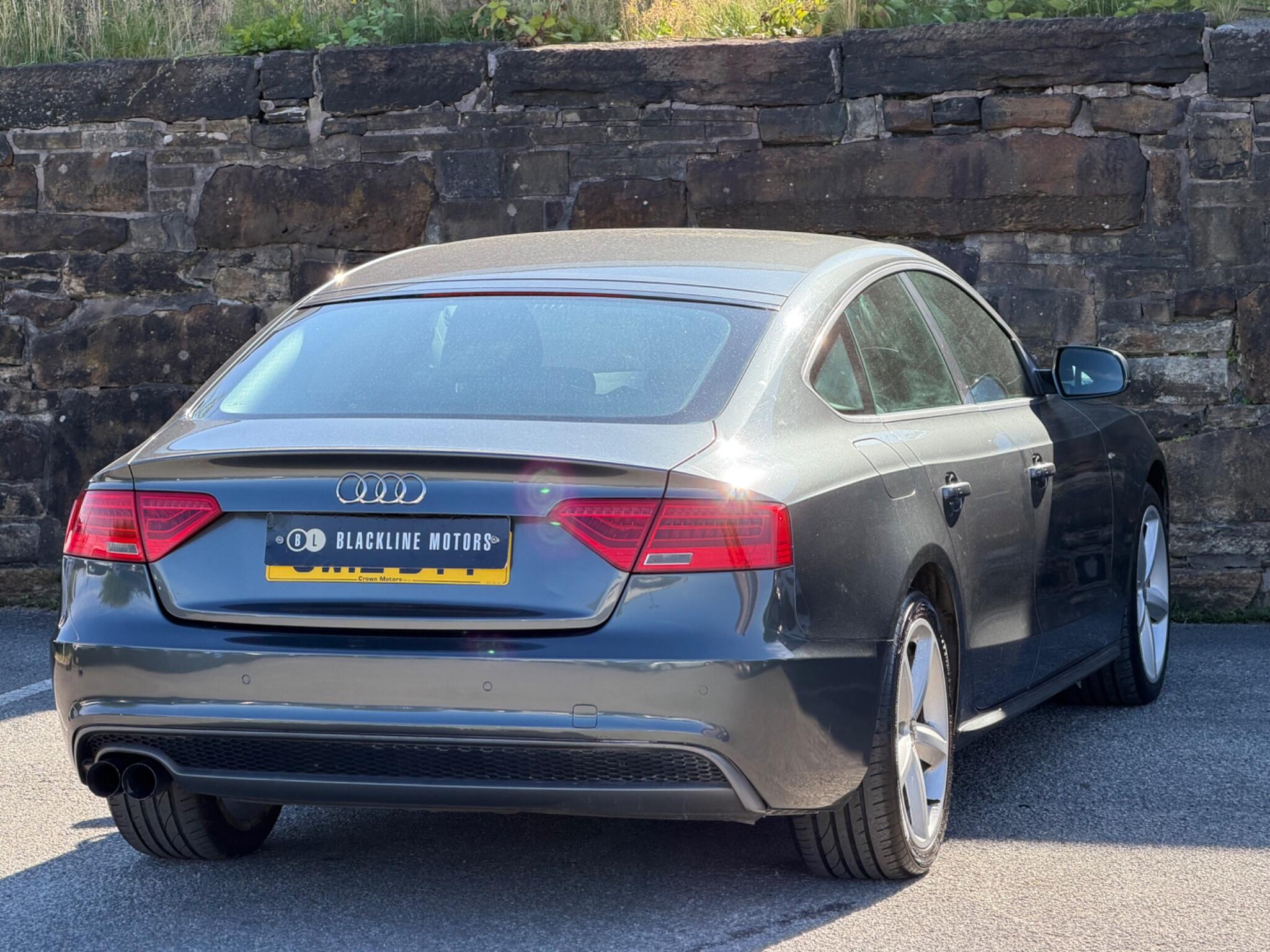 Audi A5 view 7