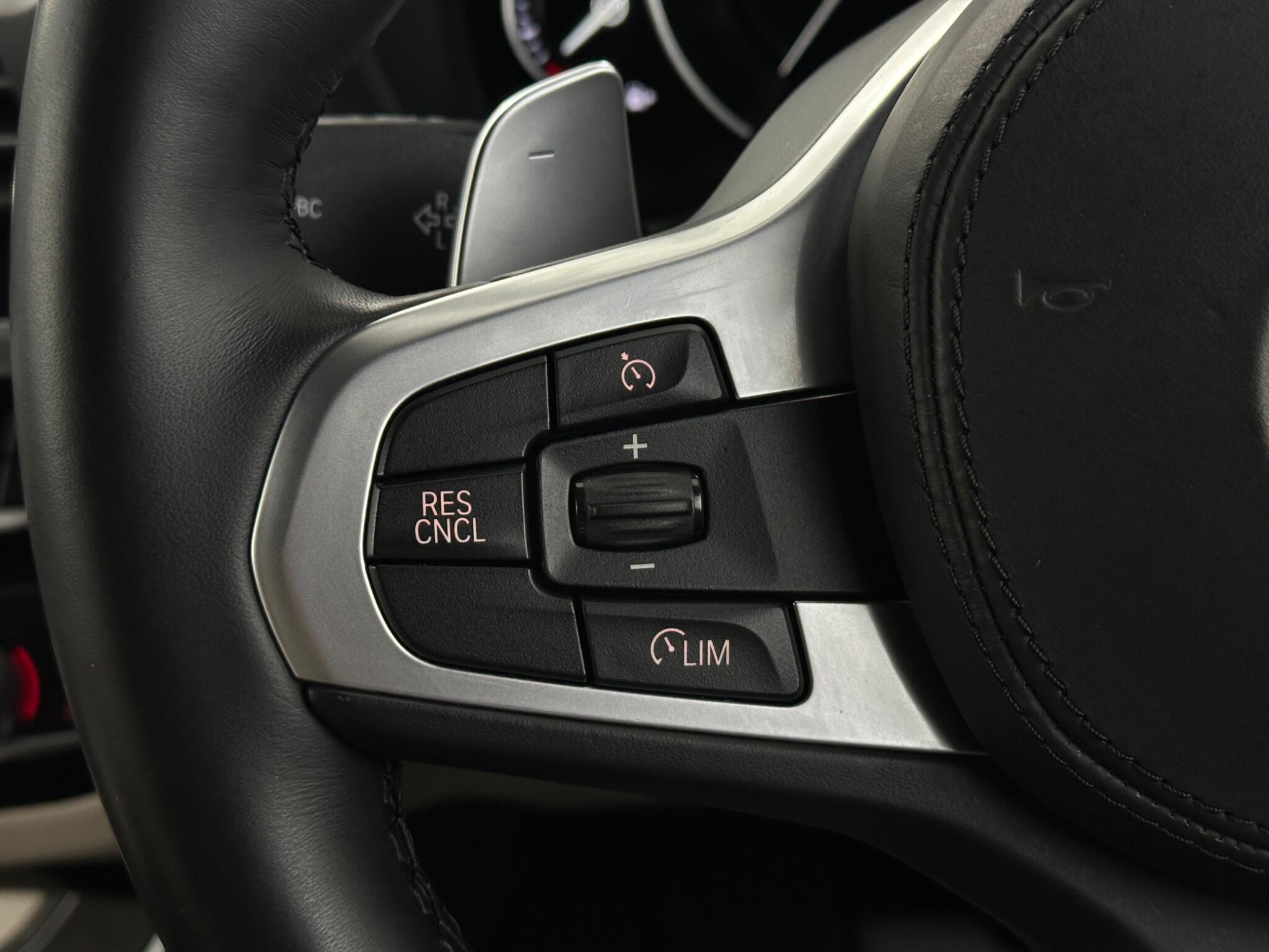 BMW X3 view 15