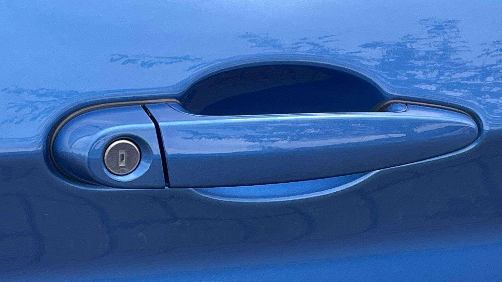 BMW 2 Series view 25