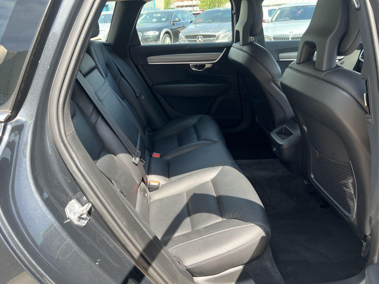 Volvo V90 view 19
