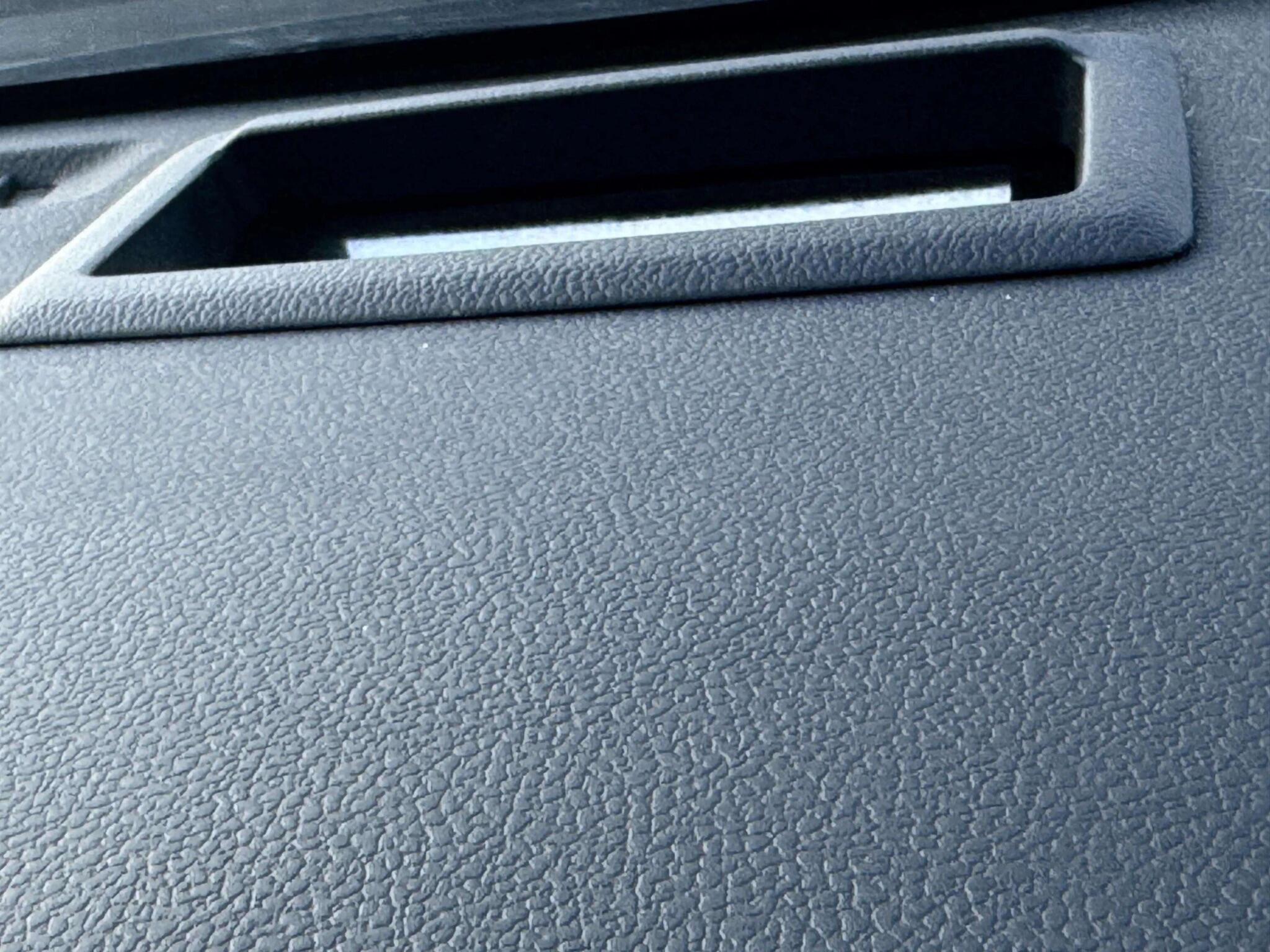 Toyota Prius view 29
