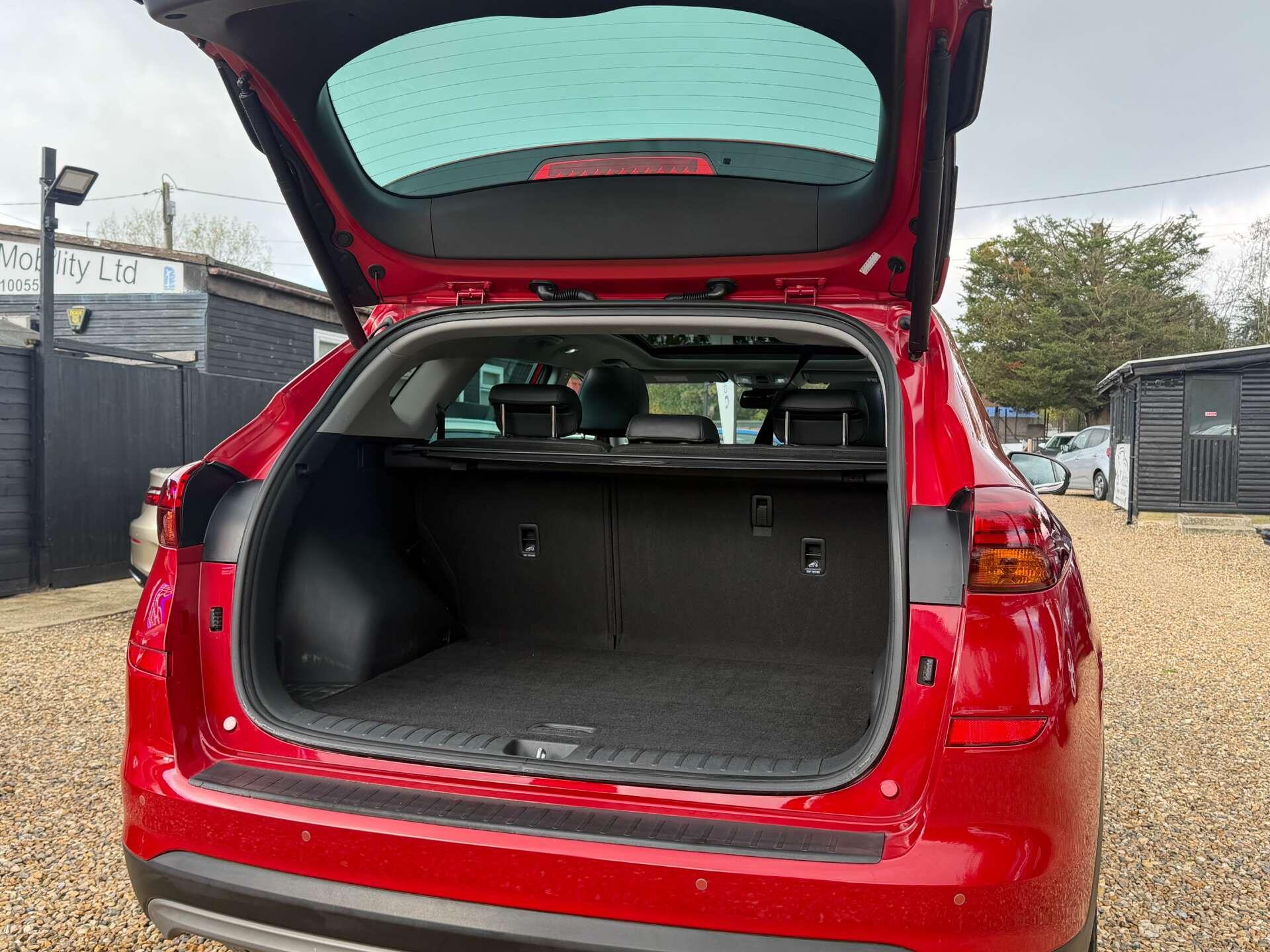 Hyundai Tucson view 18